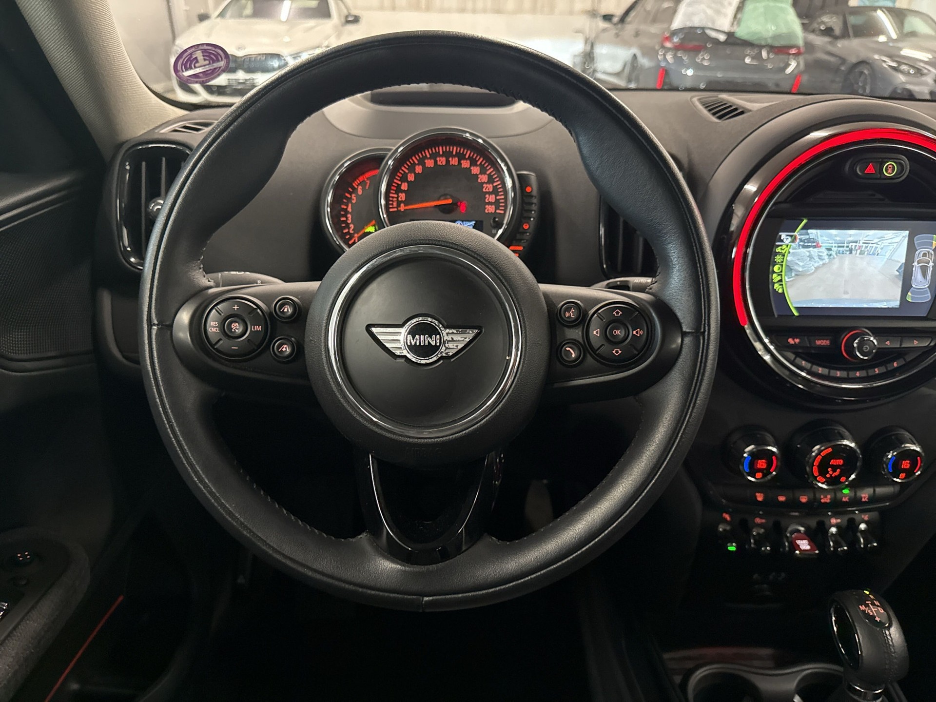 MINI Countryman Cooper ALL4 Steptronic-image-11