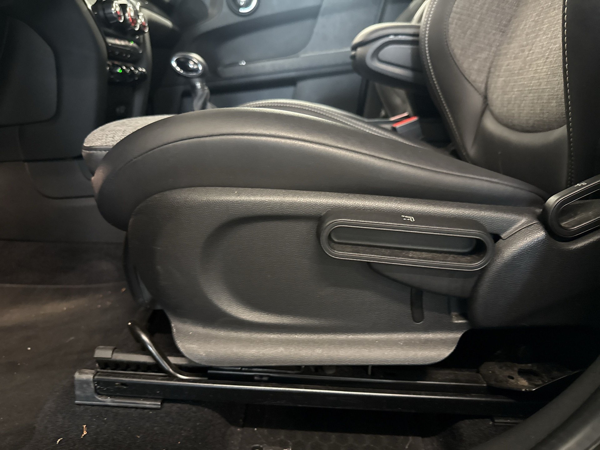 MINI Countryman Cooper ALL4 Steptronic-image-18