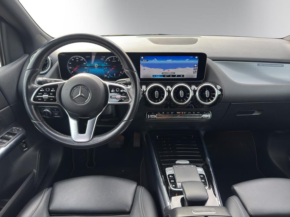 MERCEDES-BENZ B 200 Progressive-image-5