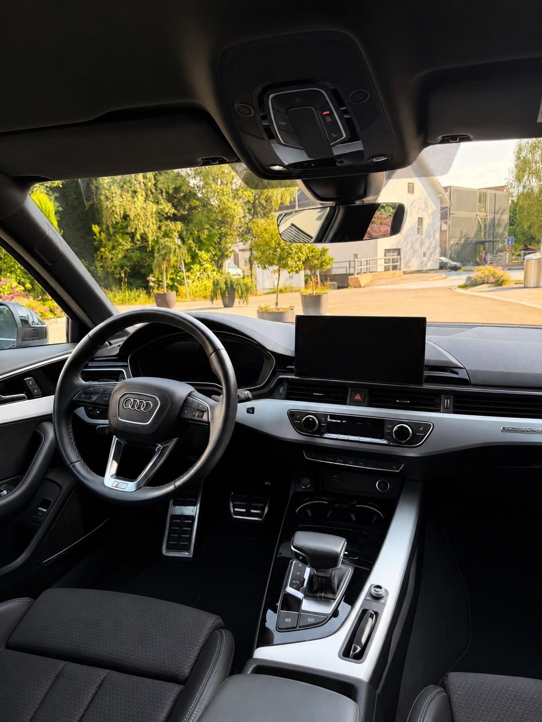 AUDI 2.0 45 TFSI S Line quattro S-Tronic-image-3
