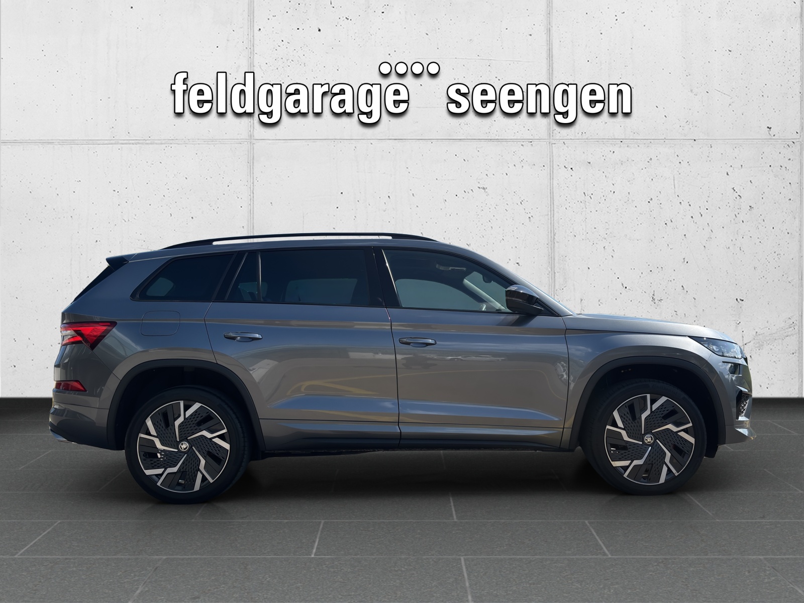 SKODA Kodiaq 2.0 TSI 4x4 RS mit Panorama-Ausstell-/Schiebedach-image-3