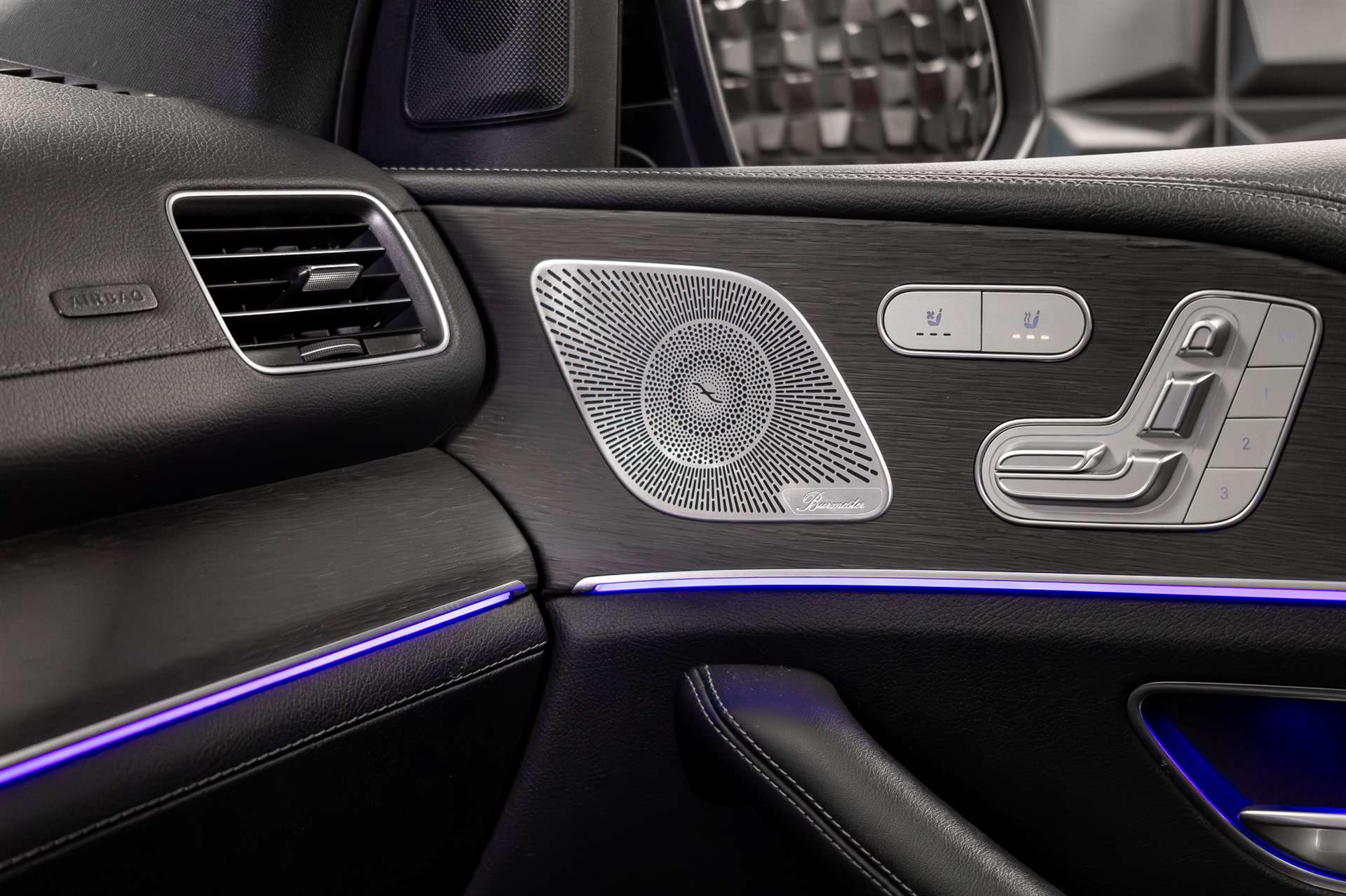 MERCEDES-BENZ GLE 400 d 4Matic AMG Line 9G-Tronic-image-22