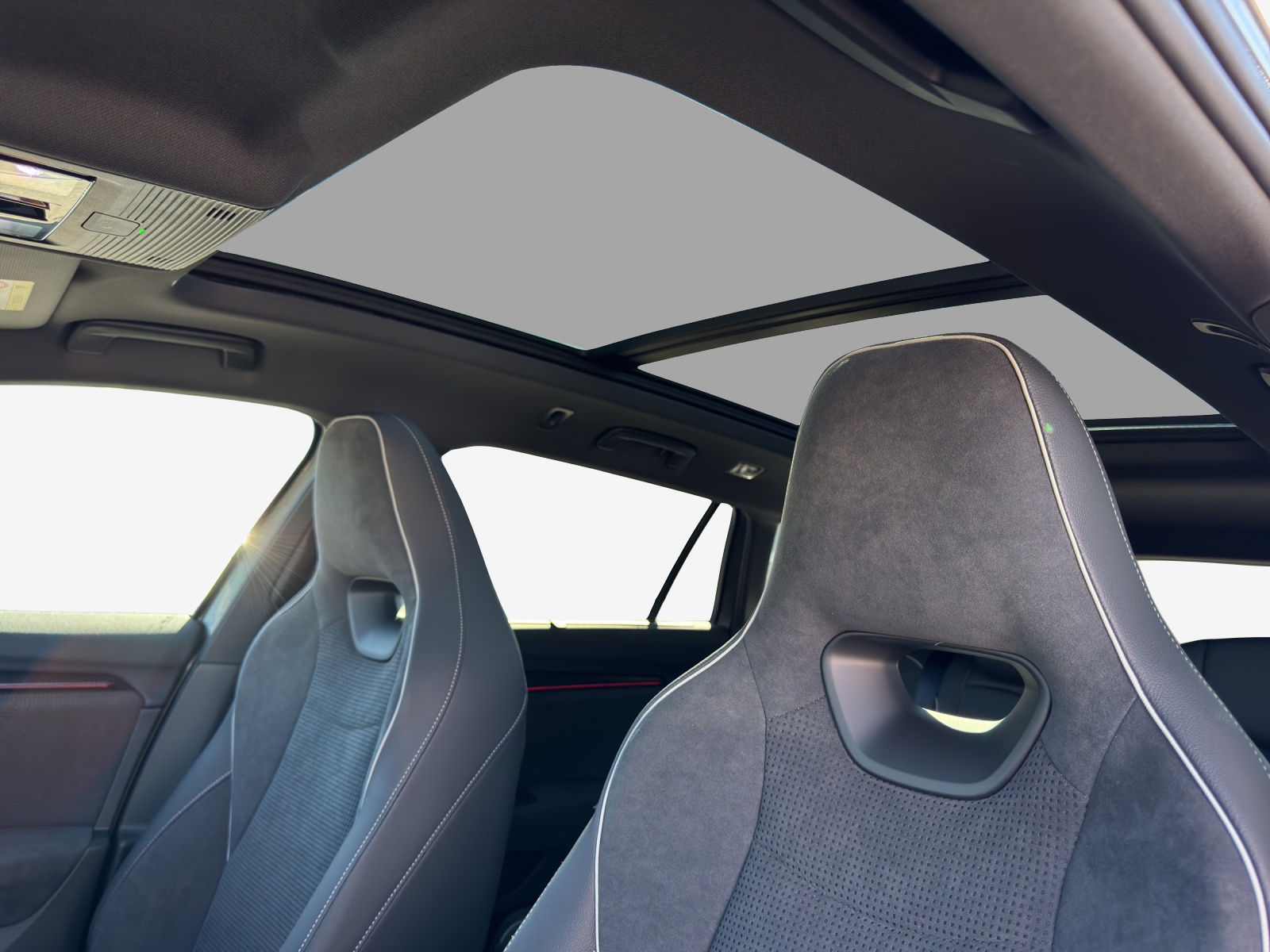 SKODA Superb Sportline 2.0 TSI 265PS 7DSG 4x4-image-15