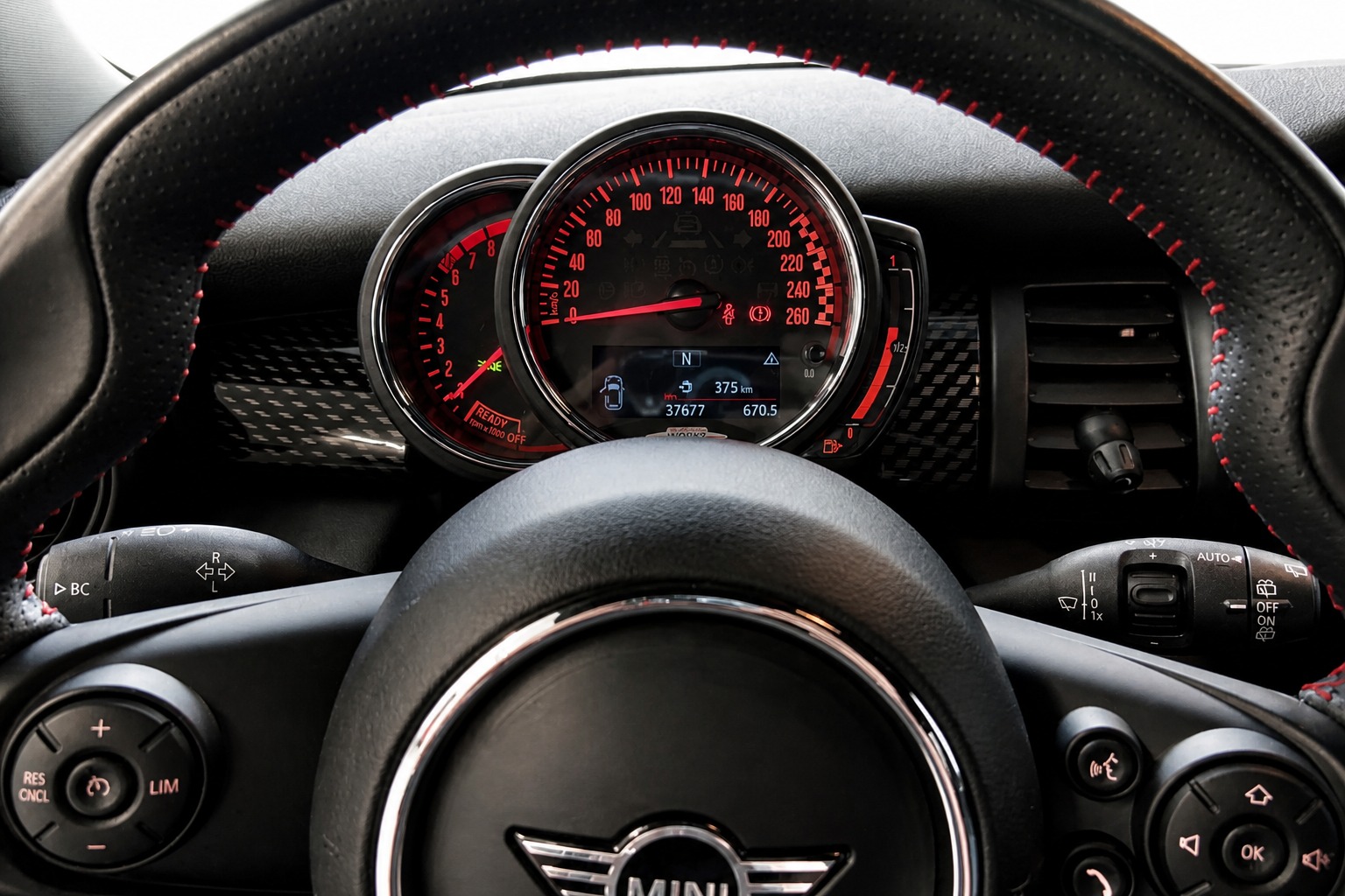 MINI Mini F56 2.0i John Cooper Works-image-11