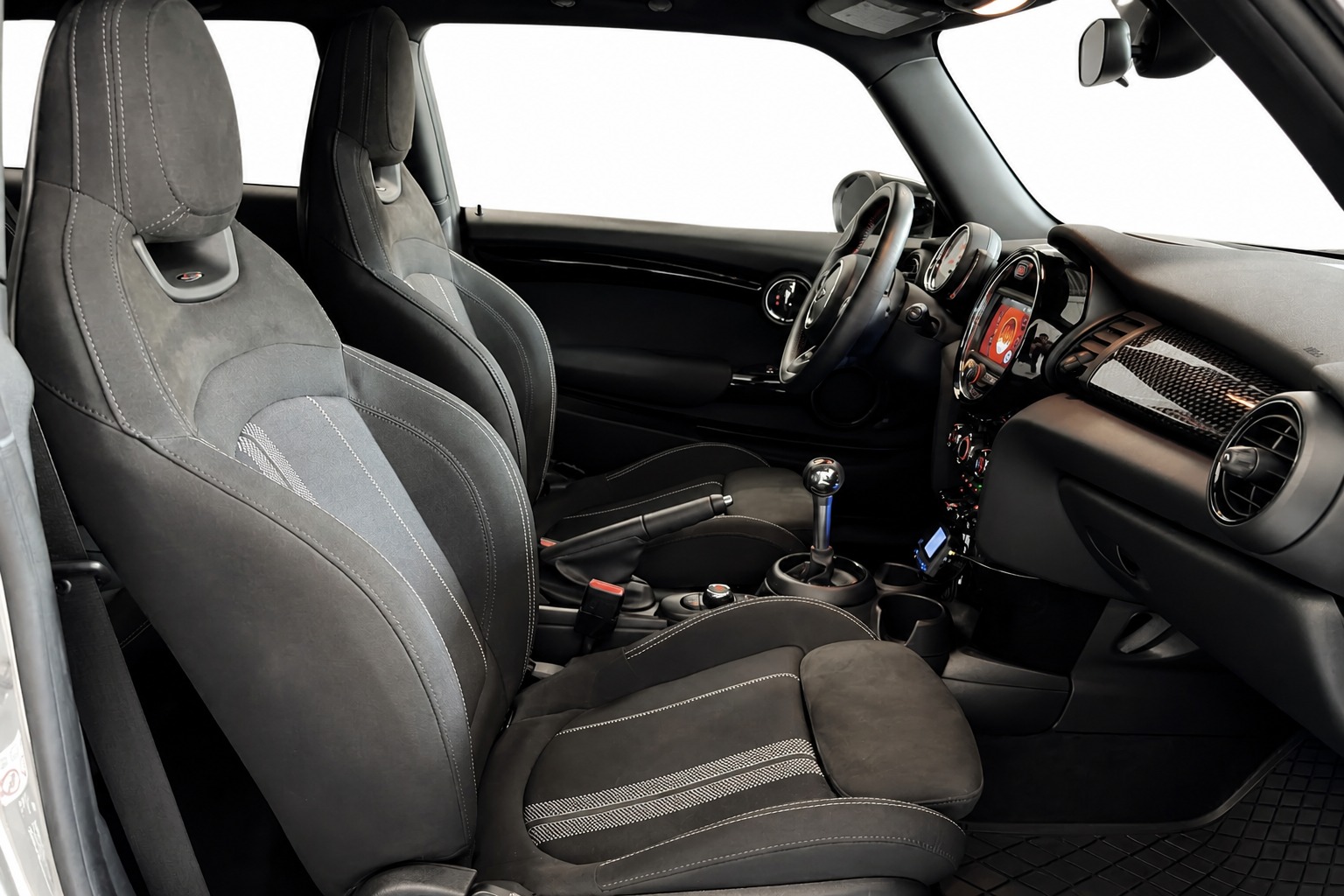 MINI Mini F56 2.0i John Cooper Works-image-18