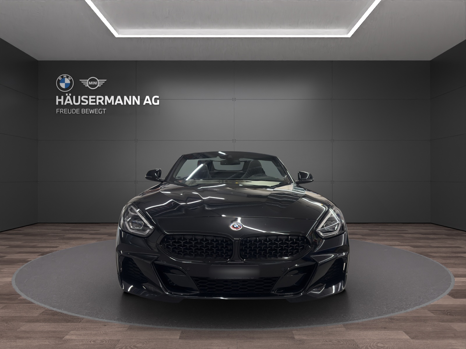 BMW Z4 30i sDrive M SPORT-image-1