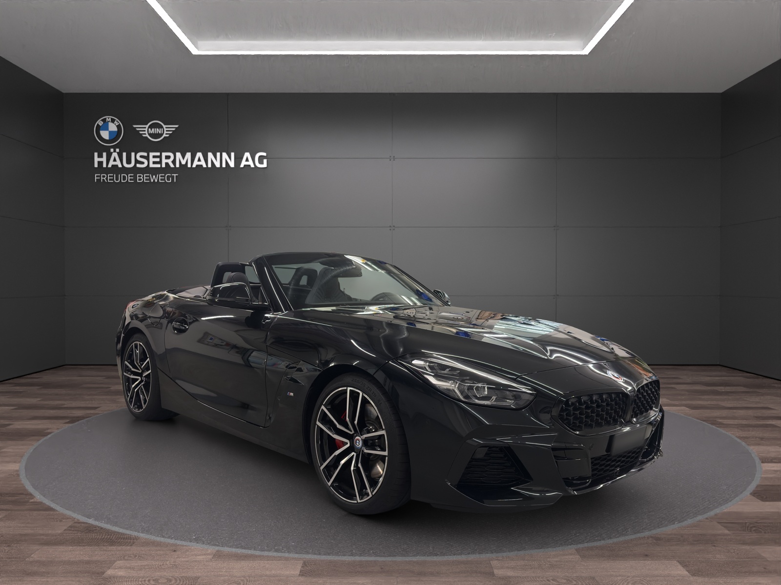 BMW Z4 30i sDrive M SPORT-image-2