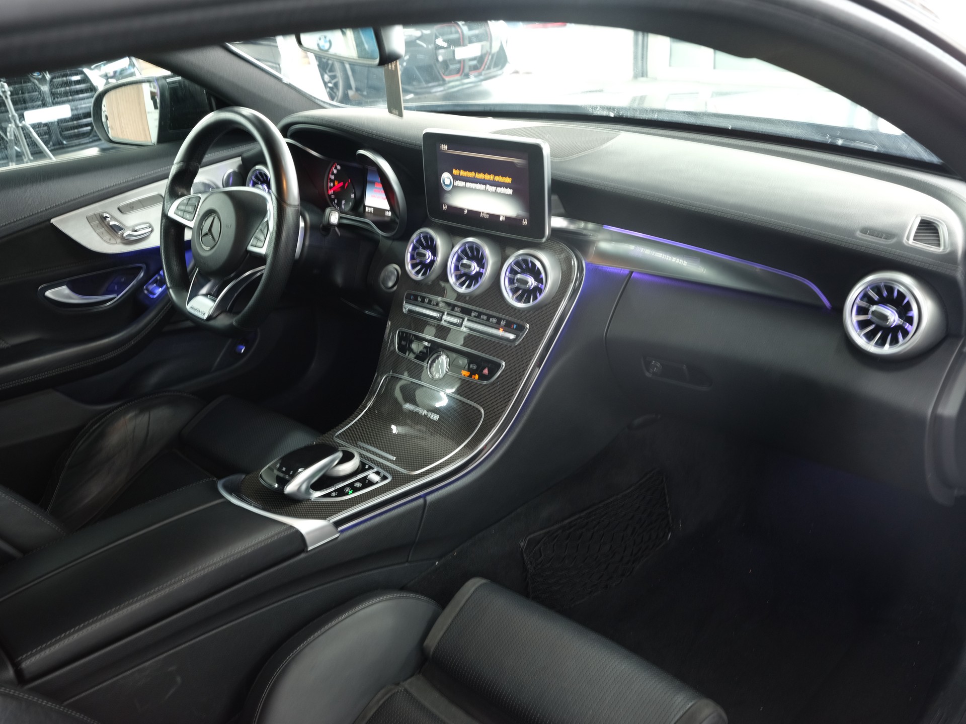 MERCEDES-BENZ C 63 S AMG Edition 1 Speedshift *Burmester* *Head up Display* *Sportsitze*-image-18