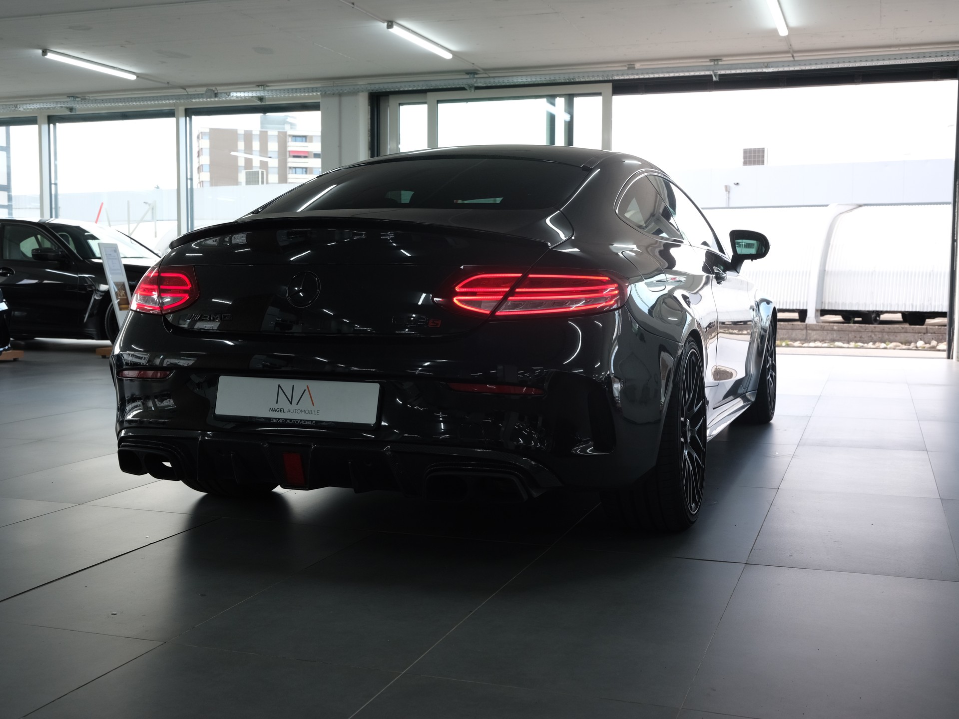 MERCEDES-BENZ C 63 S AMG Edition 1 Speedshift *Burmester* *Head up Display* *Sportsitze*-image-2