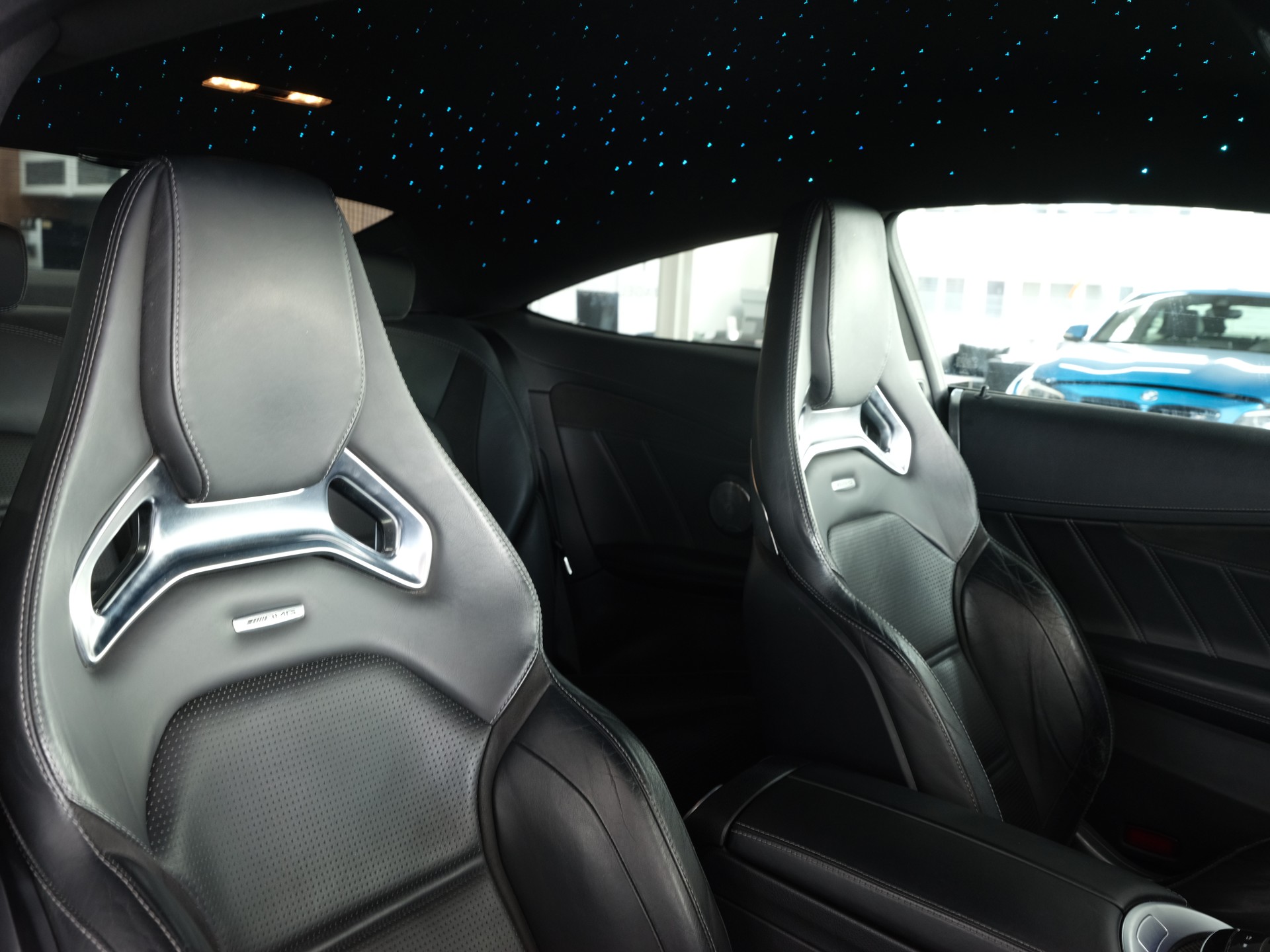 MERCEDES-BENZ C 63 S AMG Edition 1 Speedshift *Burmester* *Head up Display* *Sportsitze*-image-17