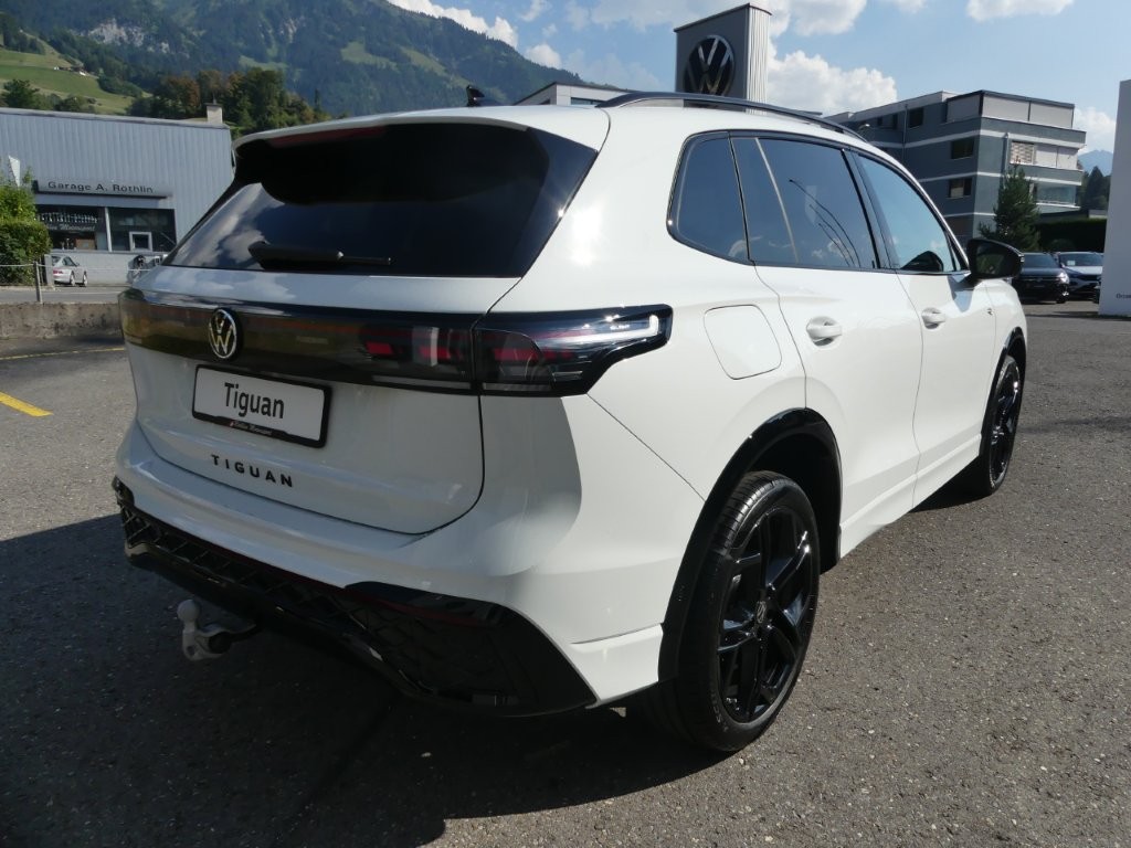 VW Tiguan 2.0 TSI DSG R-Line United 4Motion-image-3