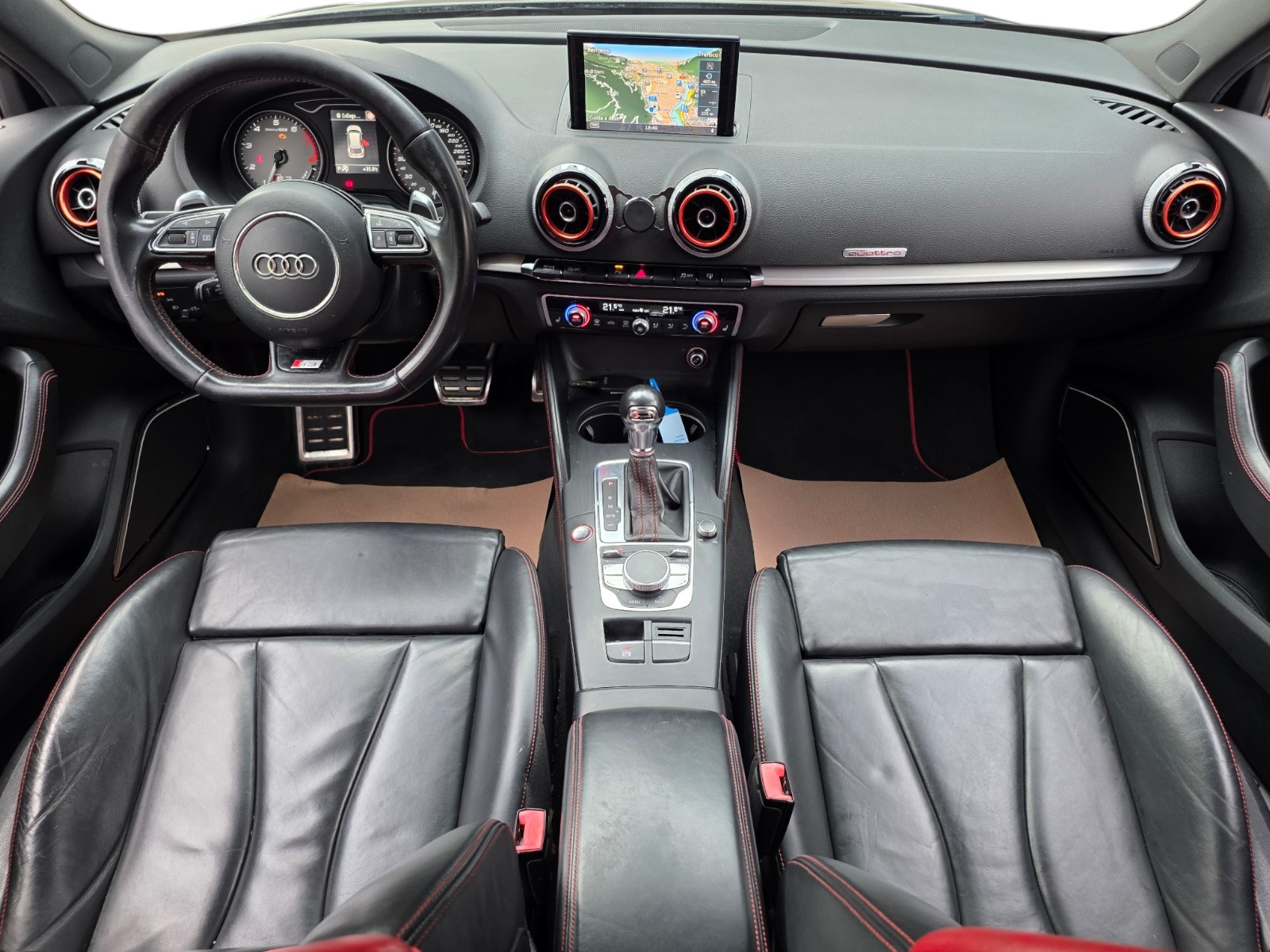 AUDI S3 Sportback 2.0 TFSI quattro S-tronic-image-9