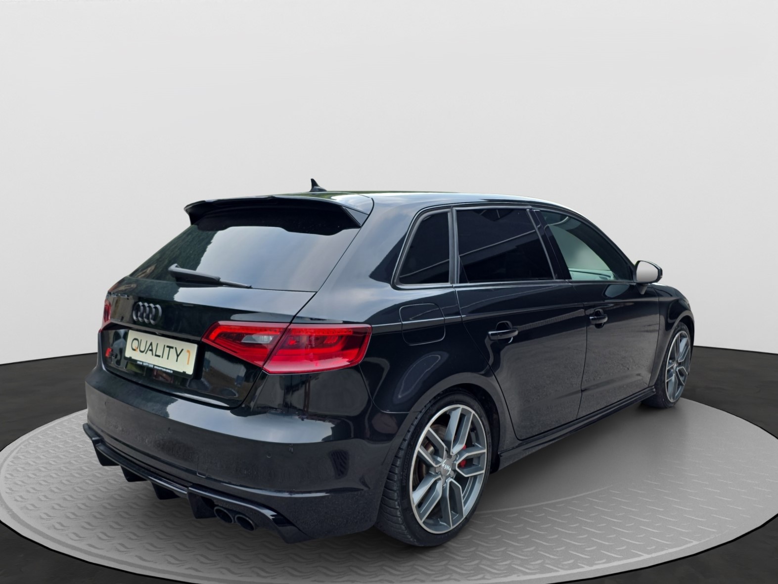 AUDI S3 Sportback 2.0 TFSI quattro S-tronic-image-4