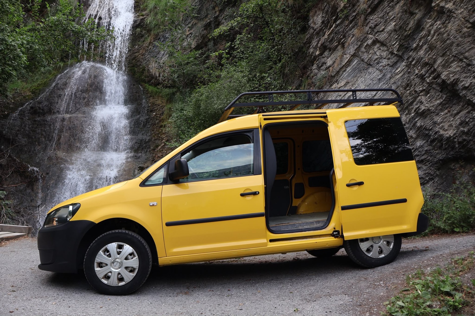VW CADDY-image-5