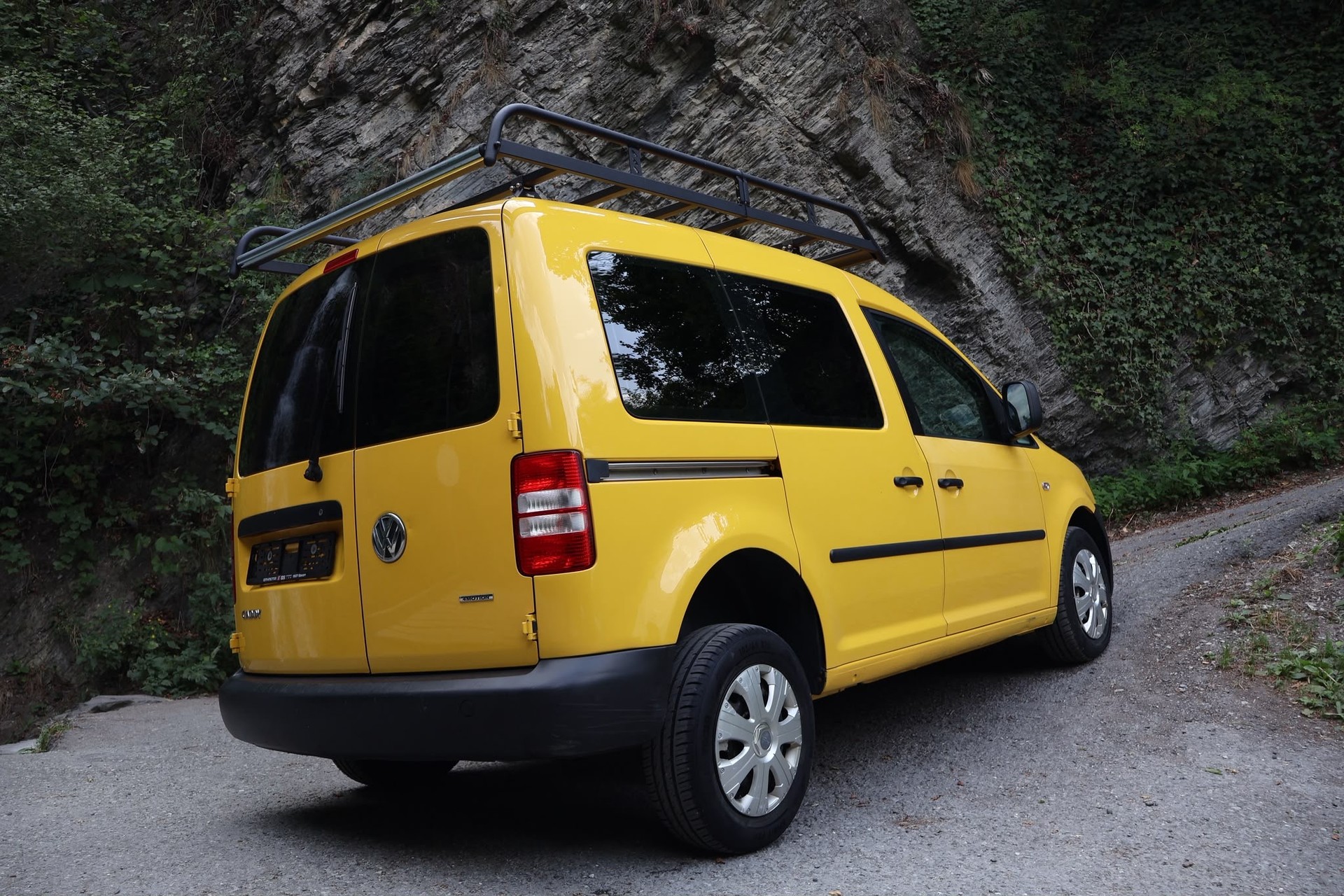 VW CADDY-image-6