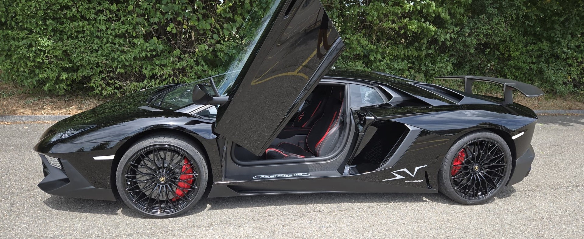 LAMBORGHINI Aventador LP750-4 Superveloce Coupé E-Gear-image-1