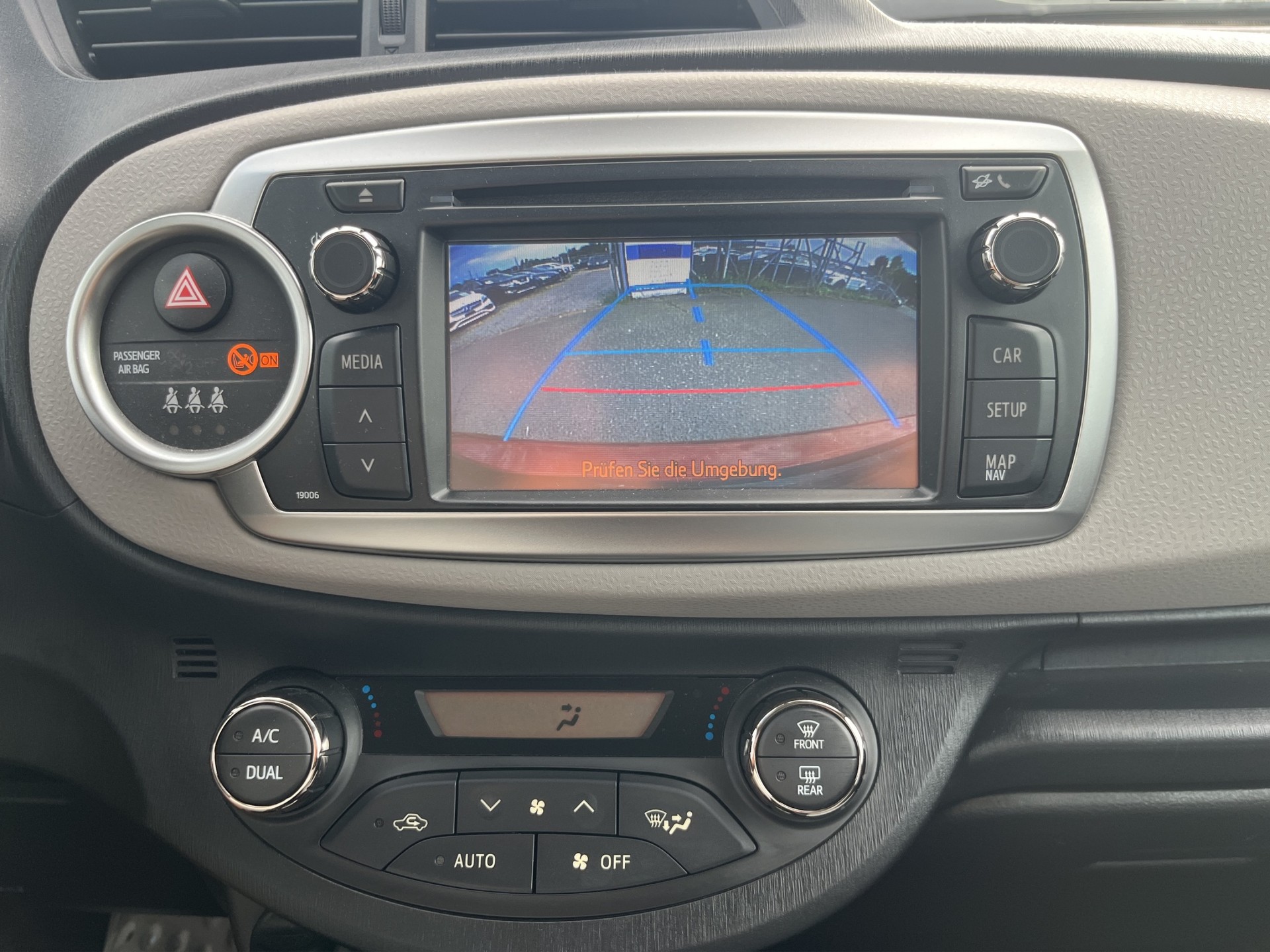 TOYOTA Yaris 1.33 Sol Premium Multidrive-image-15