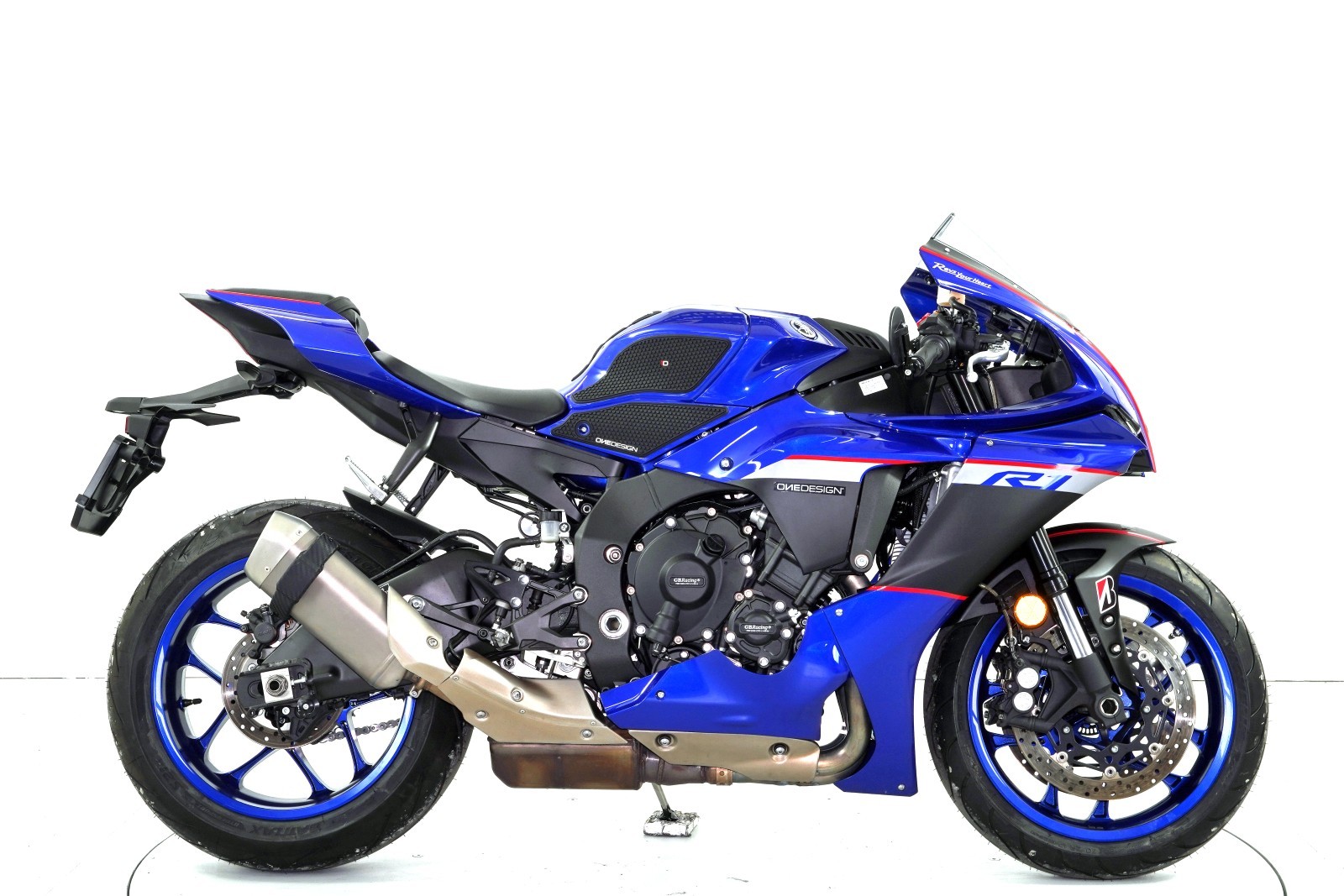 YAMAHA YZF-R1 ABS-showroom-element-3