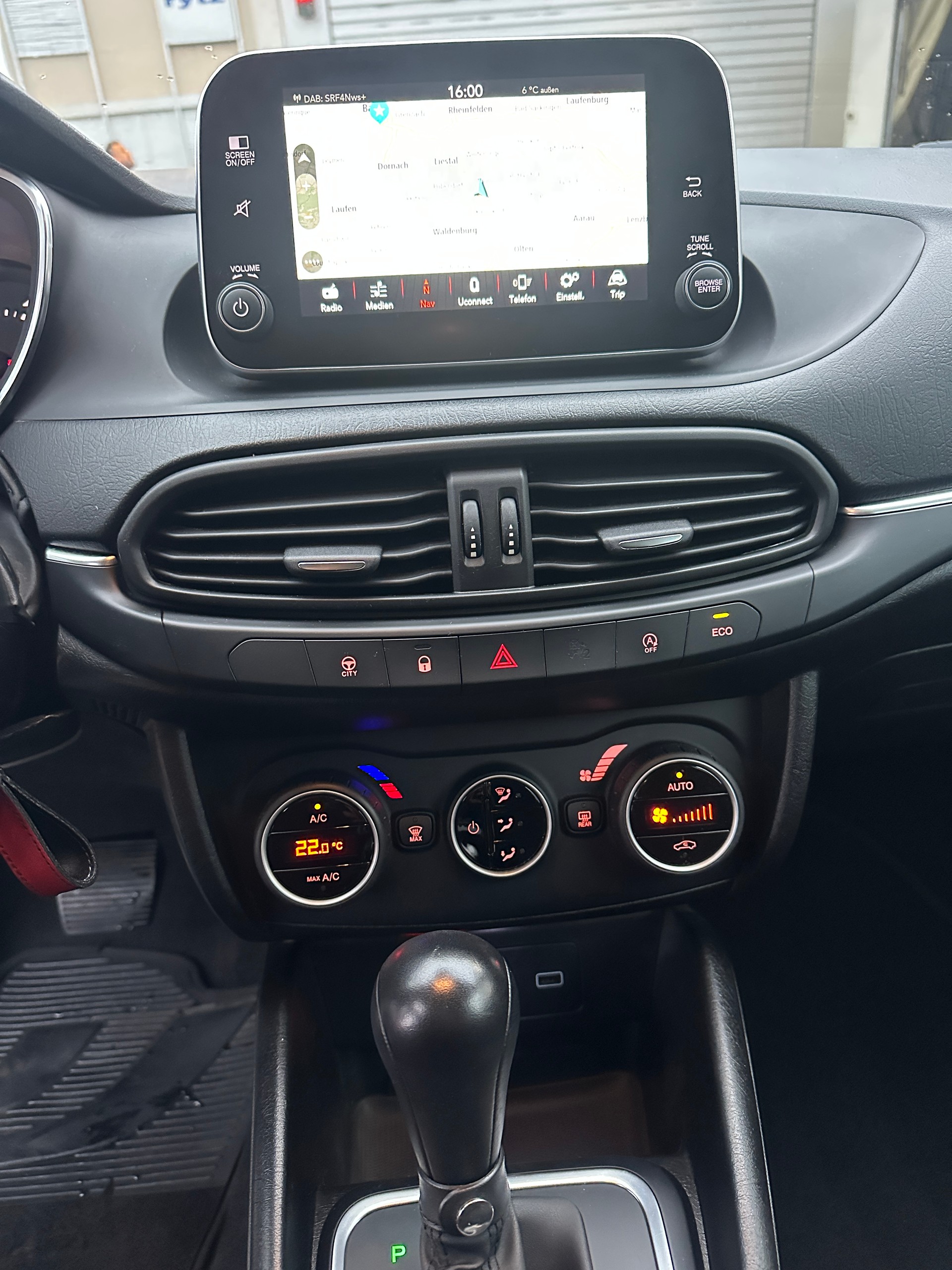 FIAT Tipo 1.6MJ Station Wagon Business DCT-image-12