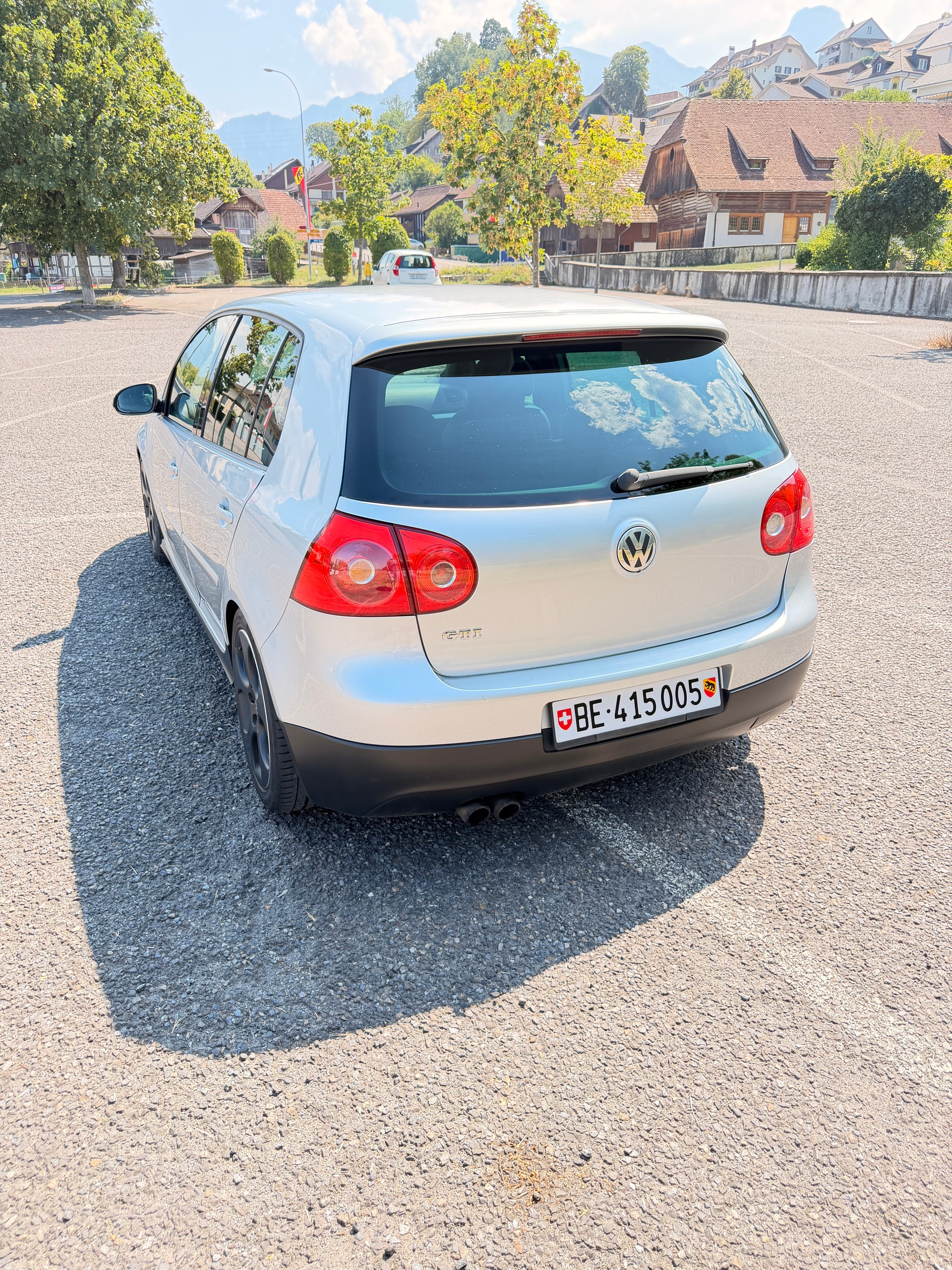 VW 2.0 FSI T GTI-image-2