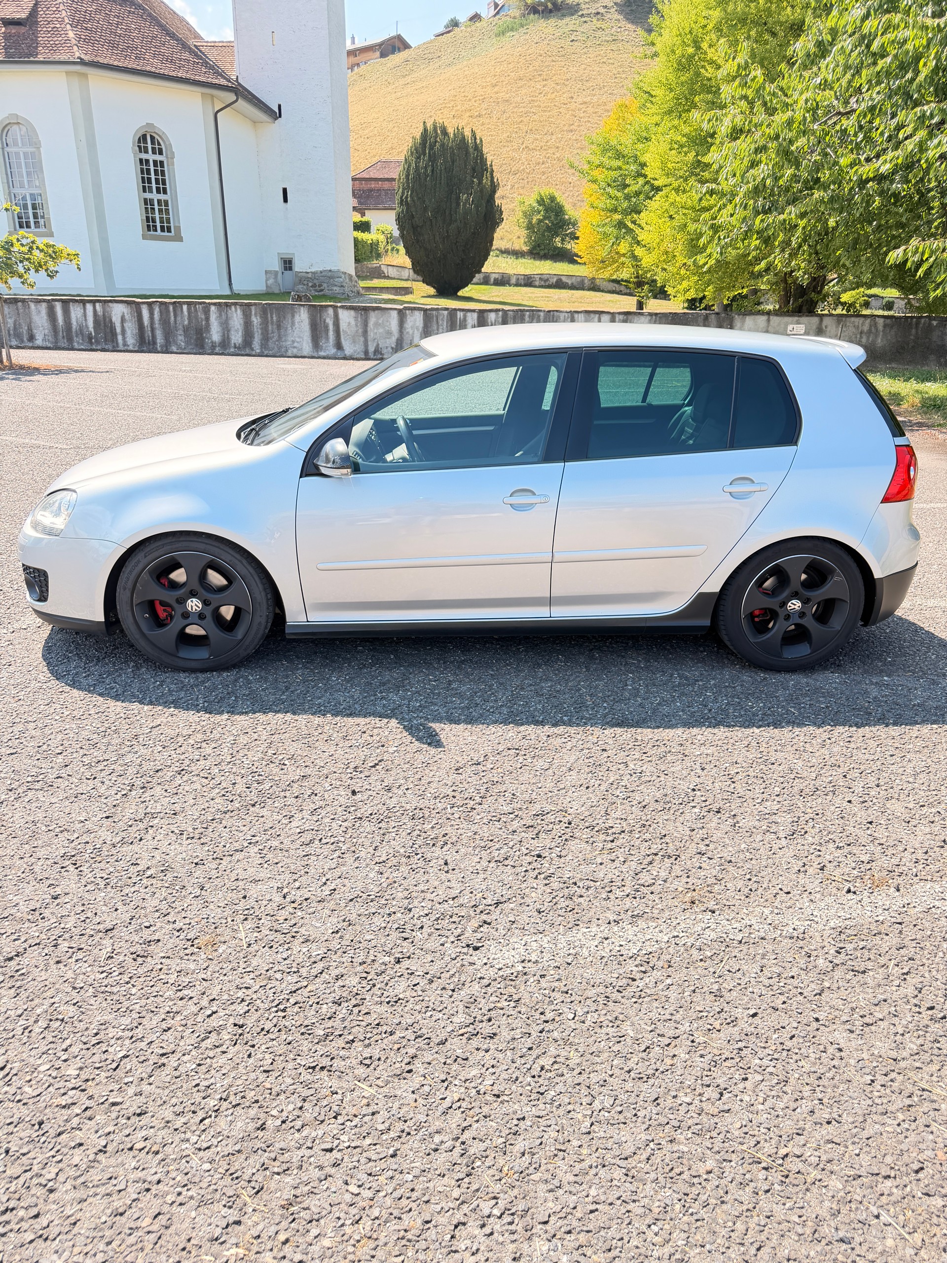 VW 2.0 FSI T GTI-image-1