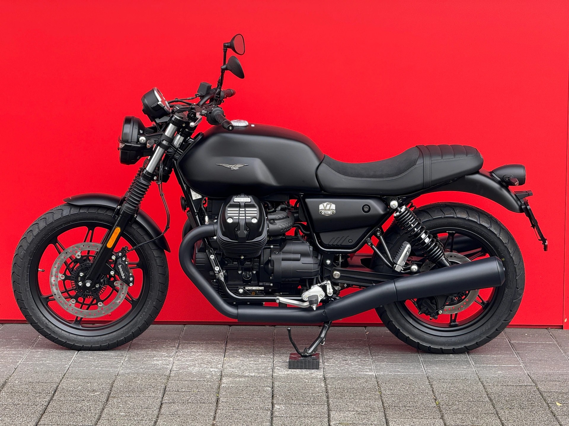 MOTO GUZZI V7 IV 850 Stone-image-7