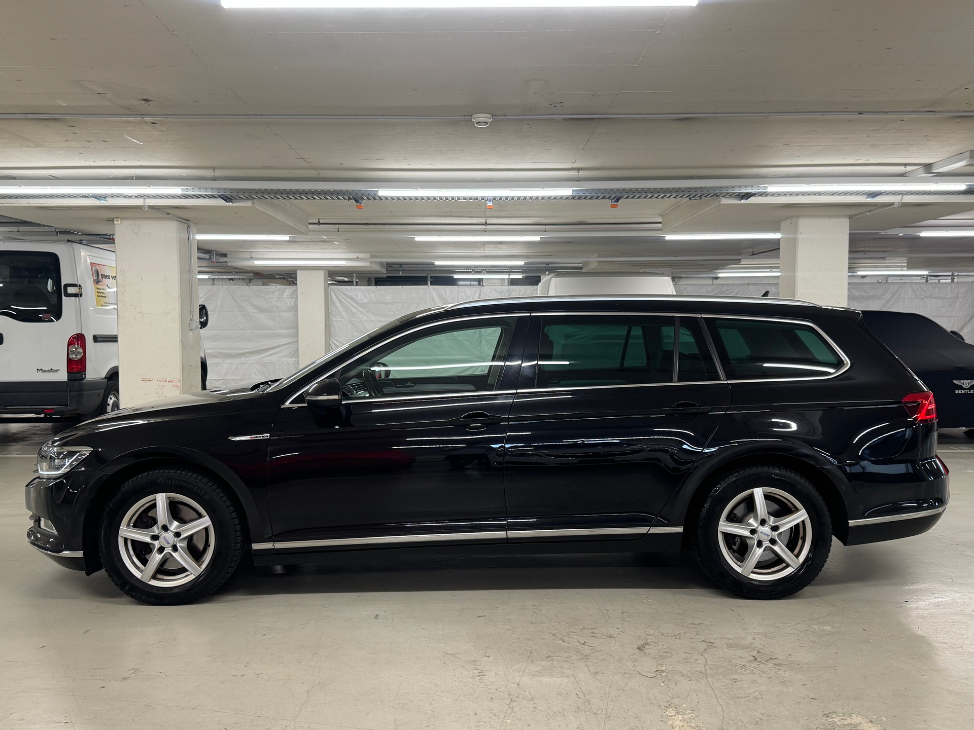 VW Passat Variant 2.0 TDI BMT Highline DSG 4Motion I Ab MFK 05.25 I Ab Service I 8-fach I CH-Fhrz. I TOP Angebot I-image-1