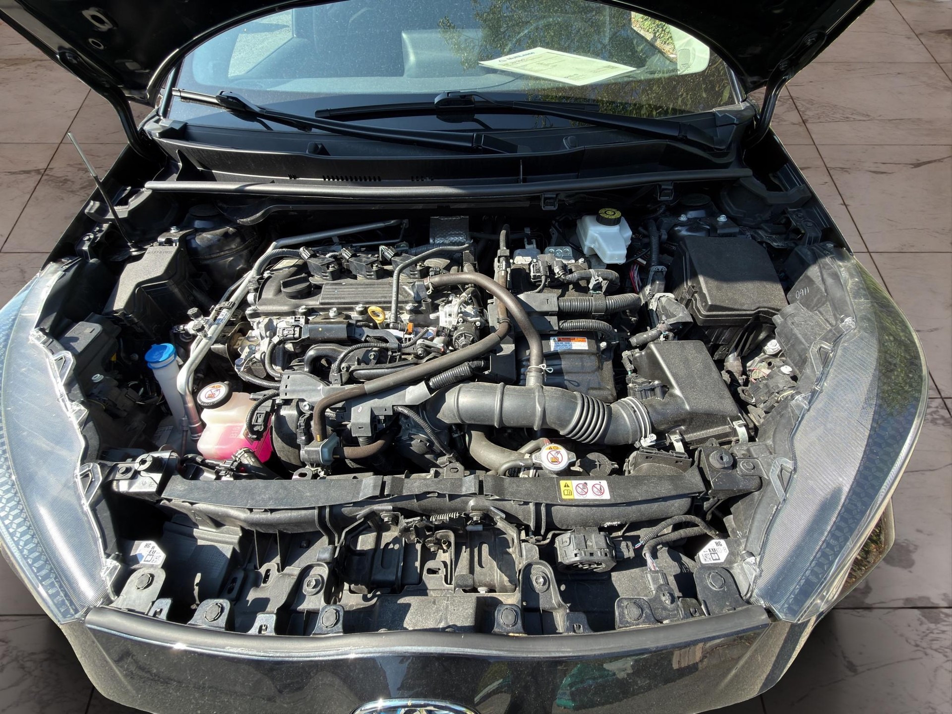 TOYOTA Yaris 1.5 VVT-i HSD Trend-image-18