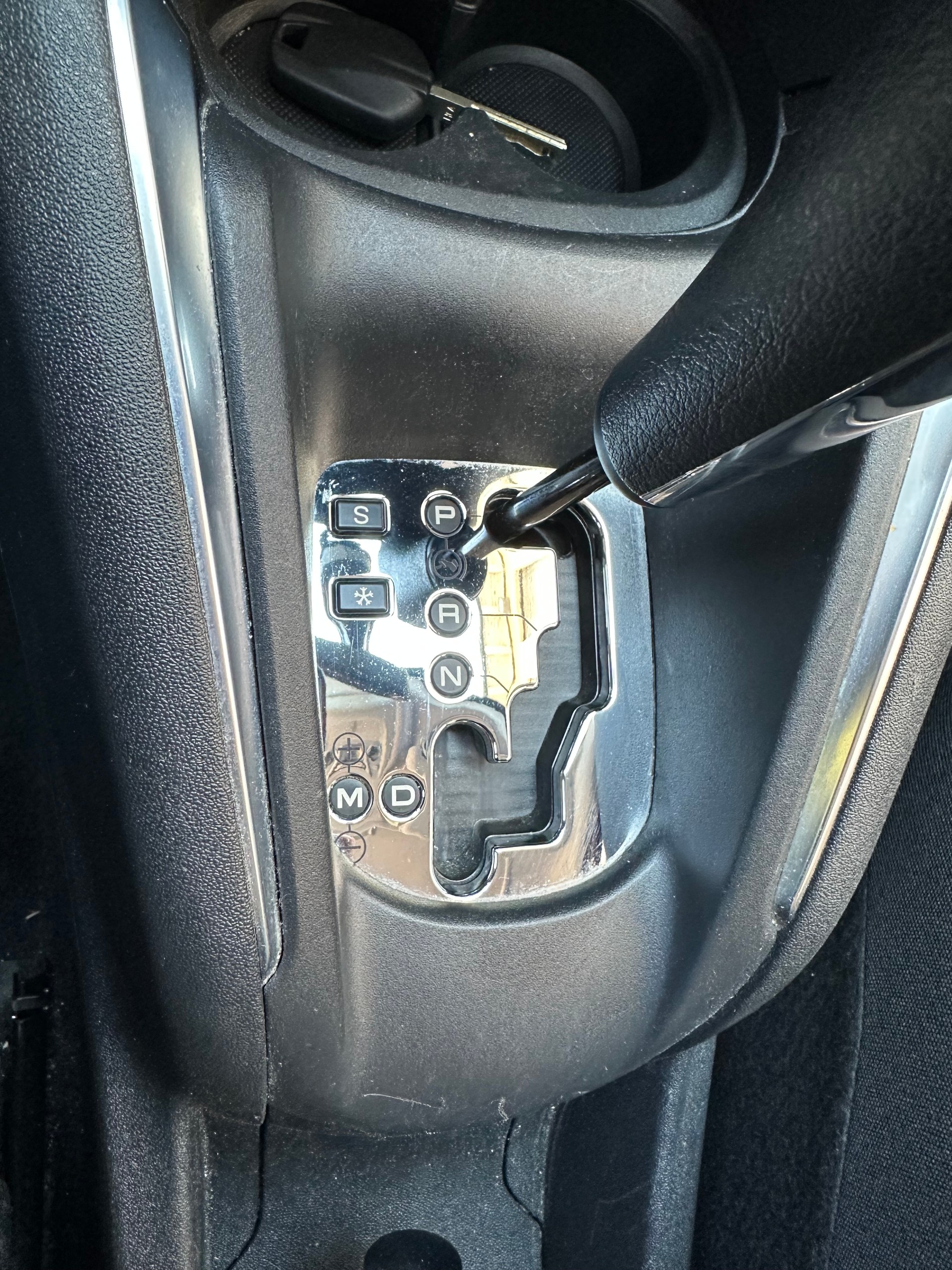 PEUGEOT 208 1.6 VTI Allure Automatik-image-19