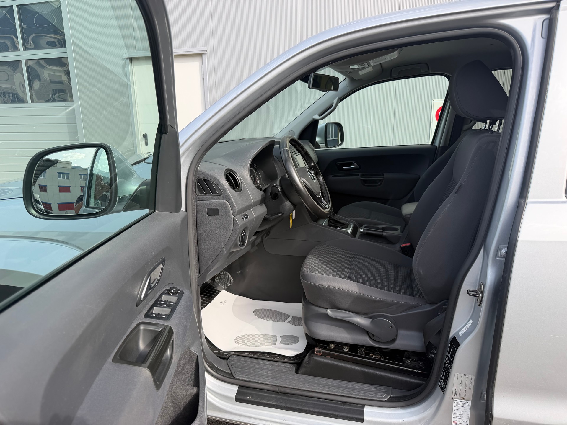 VW Amarok 2.0 BiTDI 4Motion permanent A*NUR 56000 KM*NAVIGATION*RÜCKFAHRKAMERA*AHK 3500 KG*-image-23