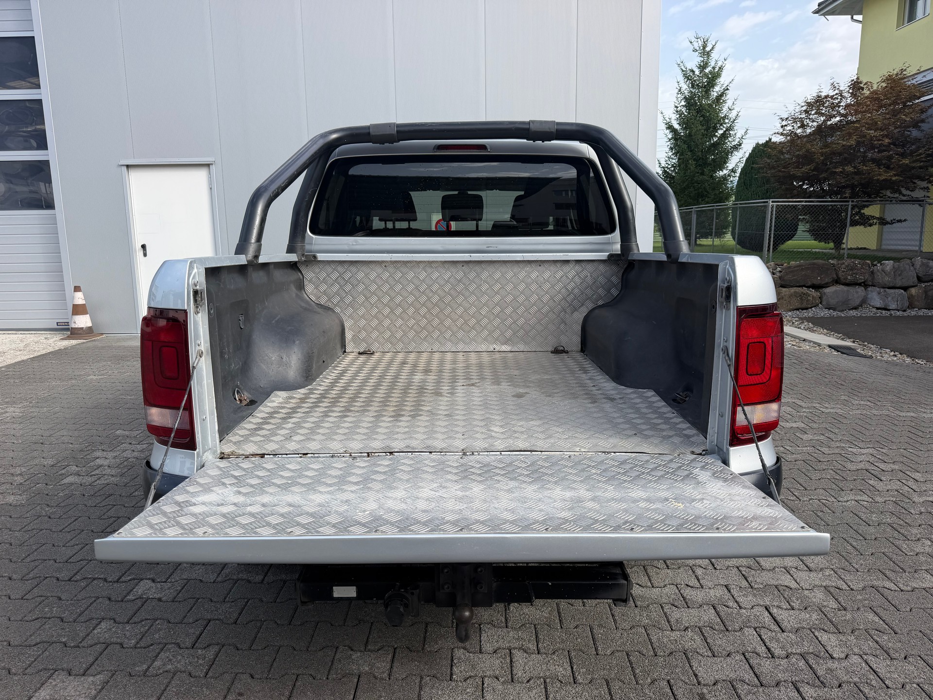 VW Amarok 2.0 BiTDI 4Motion permanent A*NUR 56000 KM*NAVIGATION*RÜCKFAHRKAMERA*AHK 3500 KG*-image-5