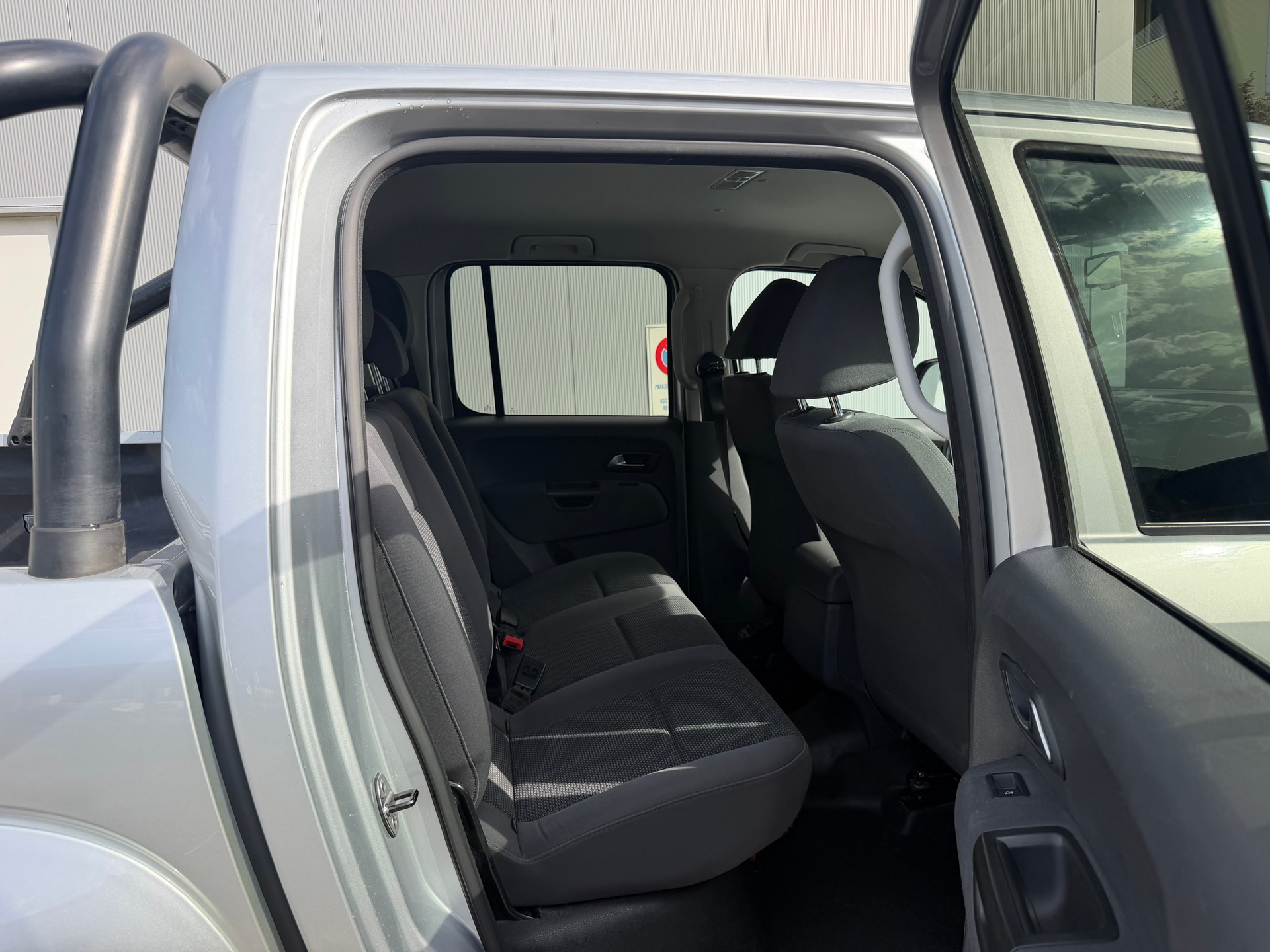 VW Amarok 2.0 BiTDI 4Motion permanent A*NUR 56000 KM*NAVIGATION*RÜCKFAHRKAMERA*AHK 3500 KG*-image-27