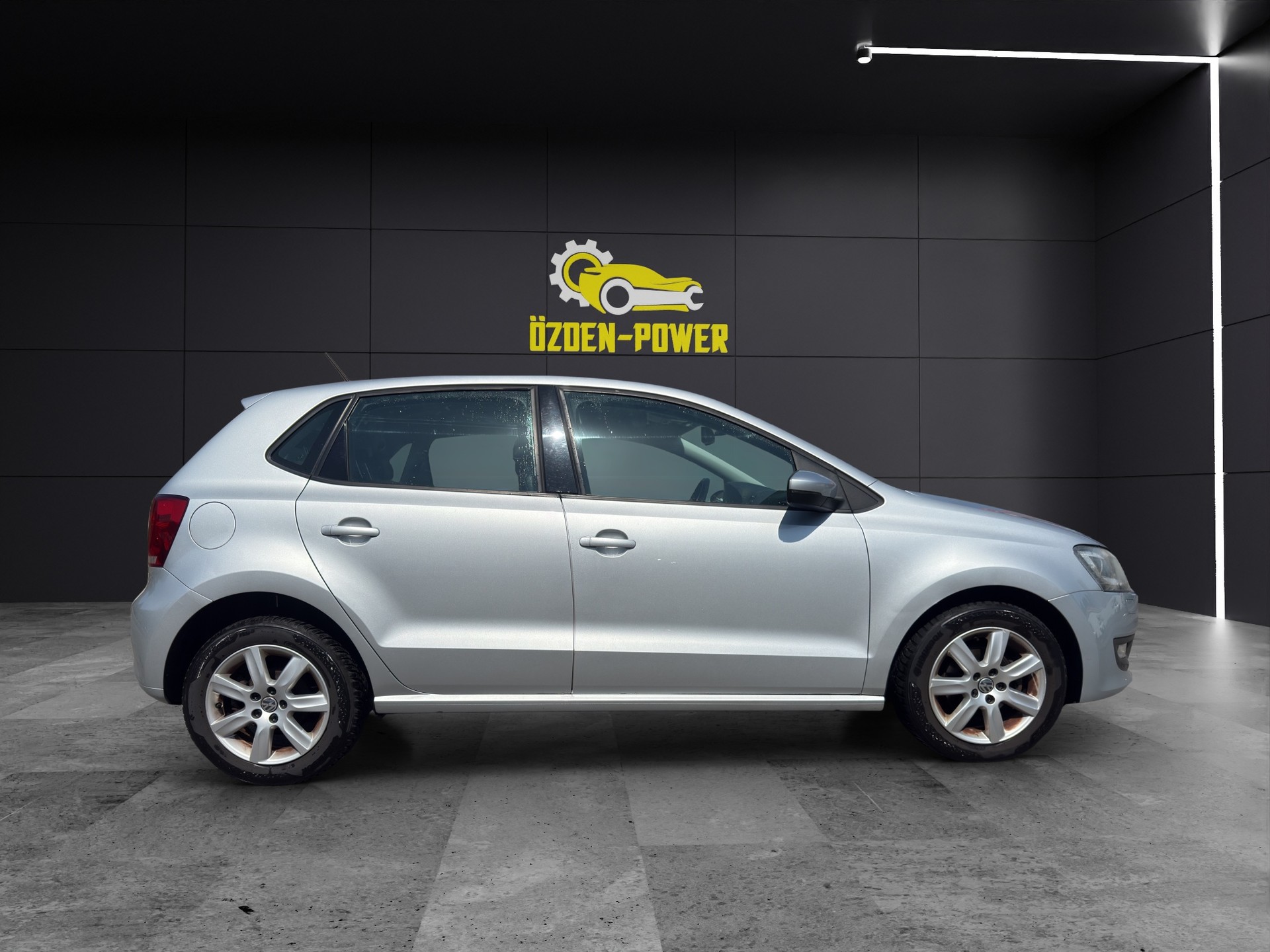 VW Polo 1.2 TSI Highline DSG-showroom-element-3