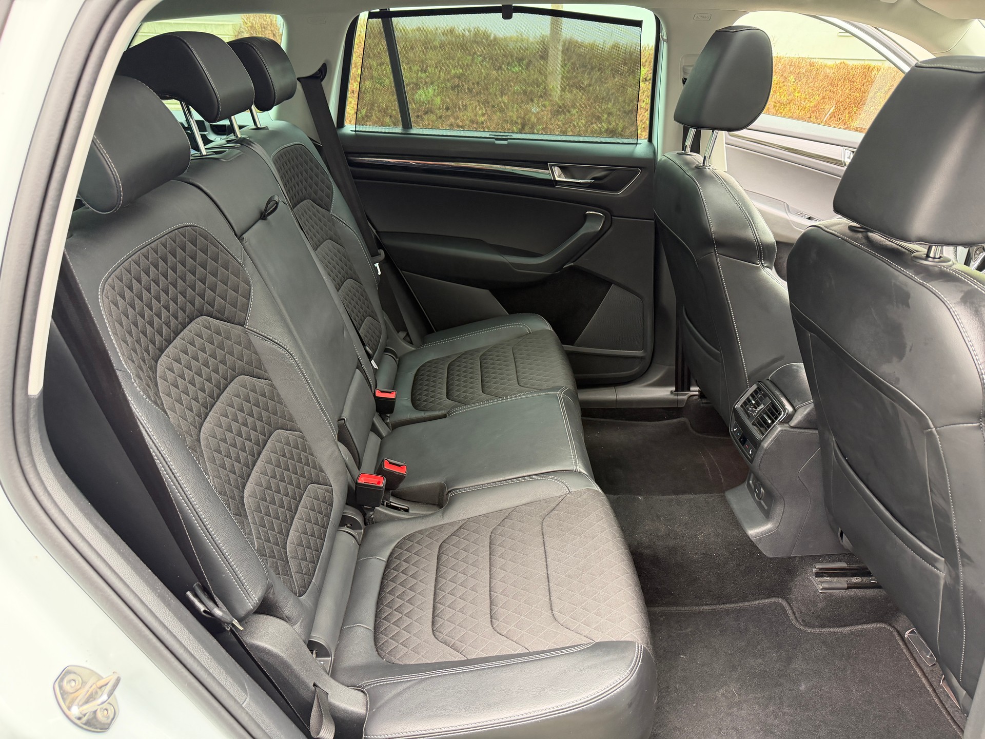 SKODA 2.0 TSI Style DSG-image-3