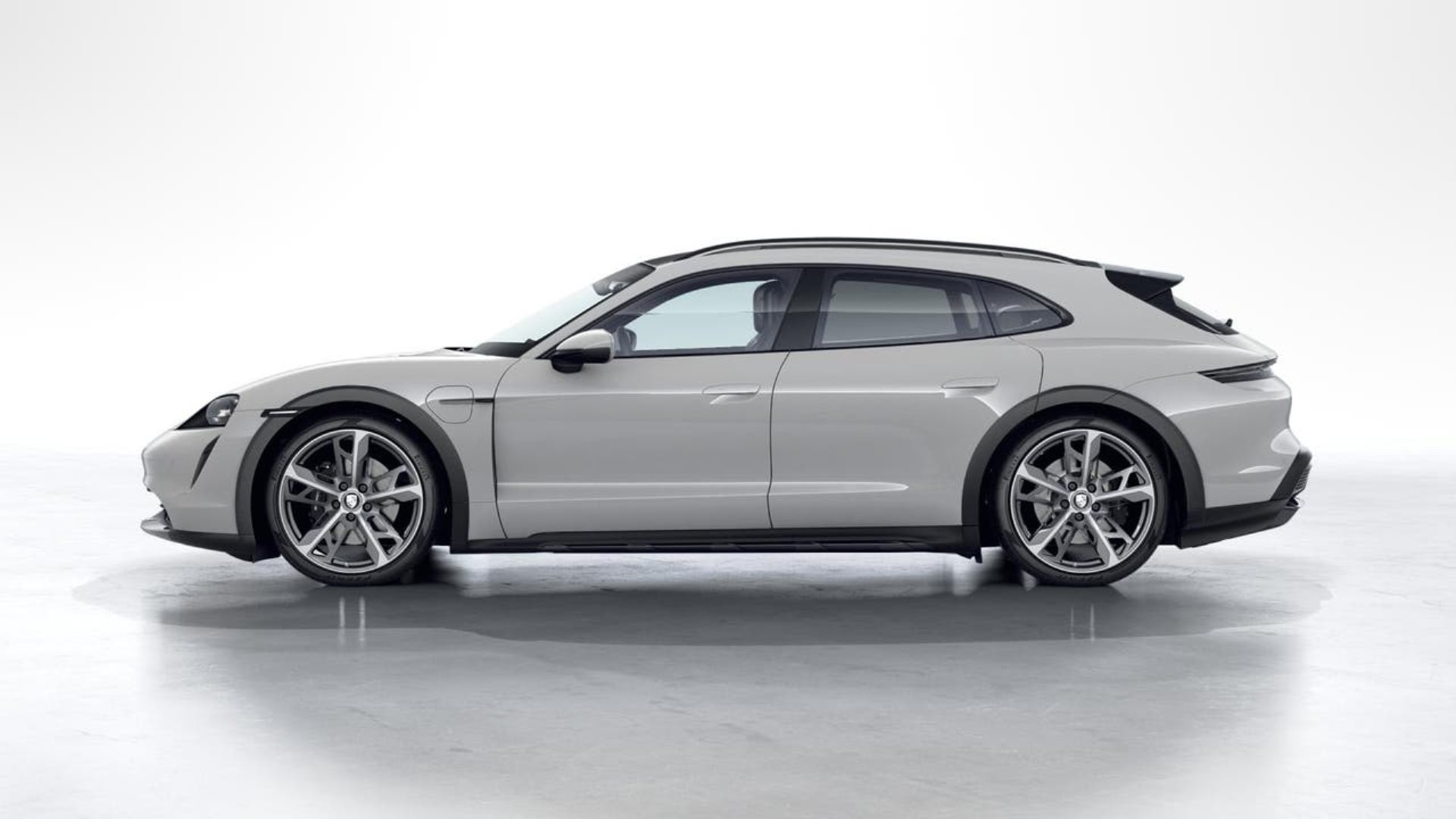 PORSCHE Taycan 4S Cross Turismo-image-1