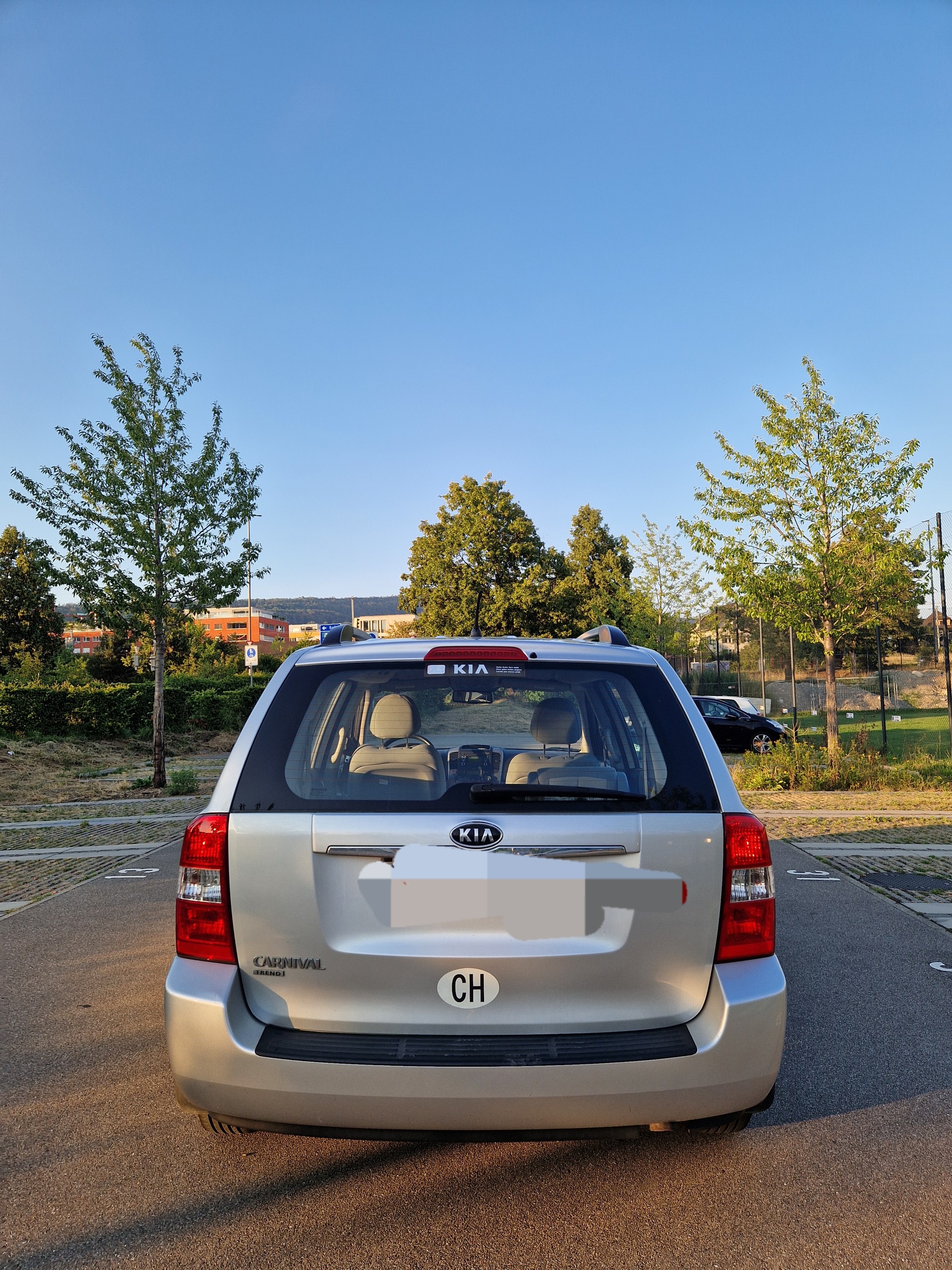KIA 2.2 CRDi VGT Trend-image-2