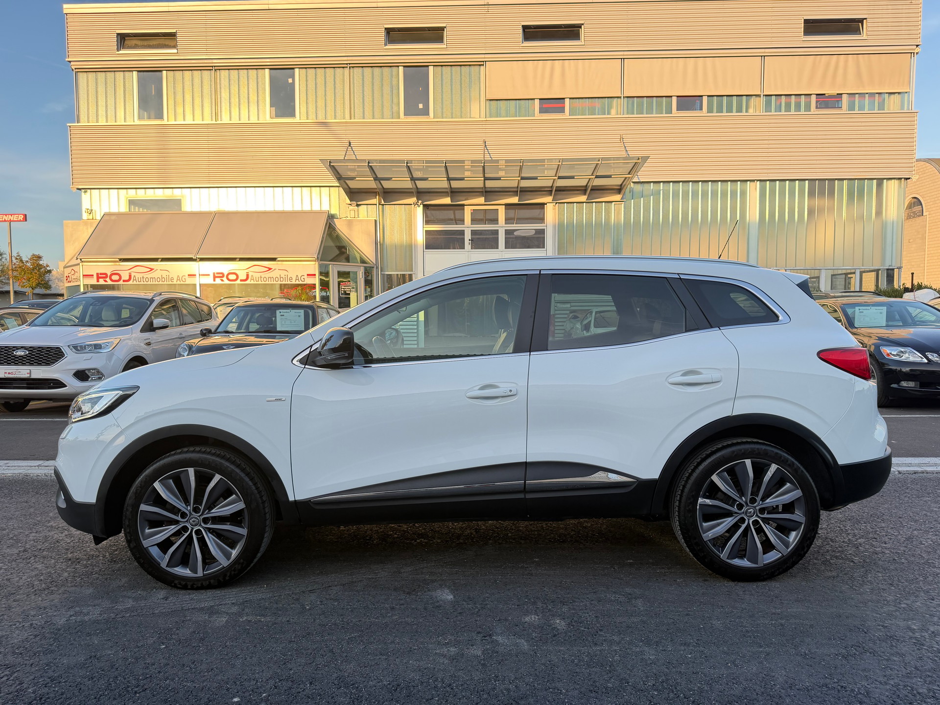 RENAULT Kadjar 1.2 16V Turbo Bose-image-0