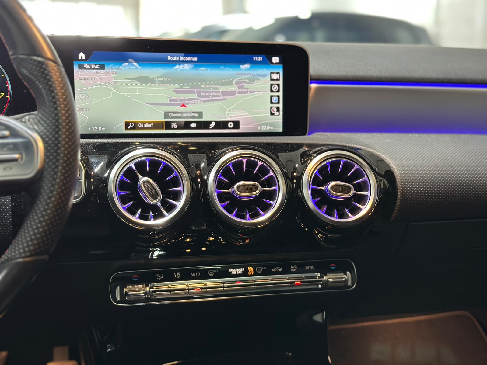 MERCEDES-BENZ A 220 Progressive 7G-DCT-image-14