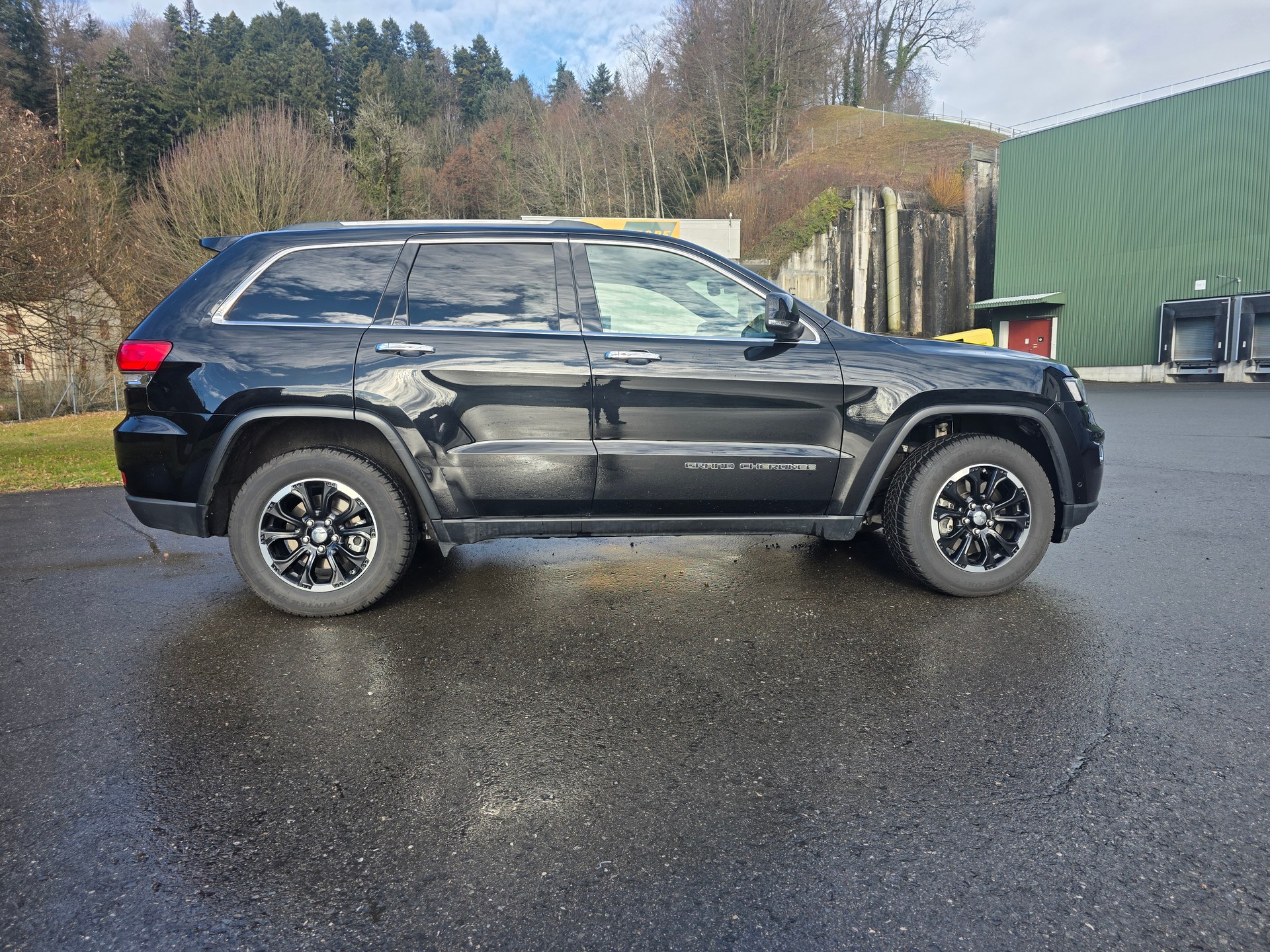 JEEP Grand Cherokee 3.0 CRD Limited Automatic-image-8