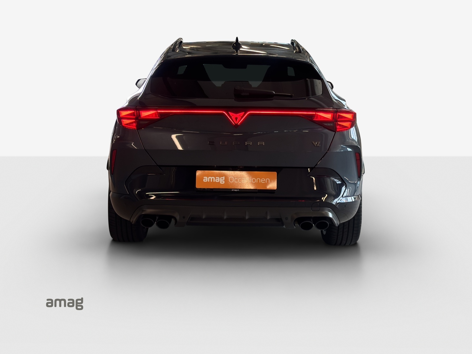 CUPRA Formentor 2.0TSI Black Symphony 4Drive DSG-image-3
