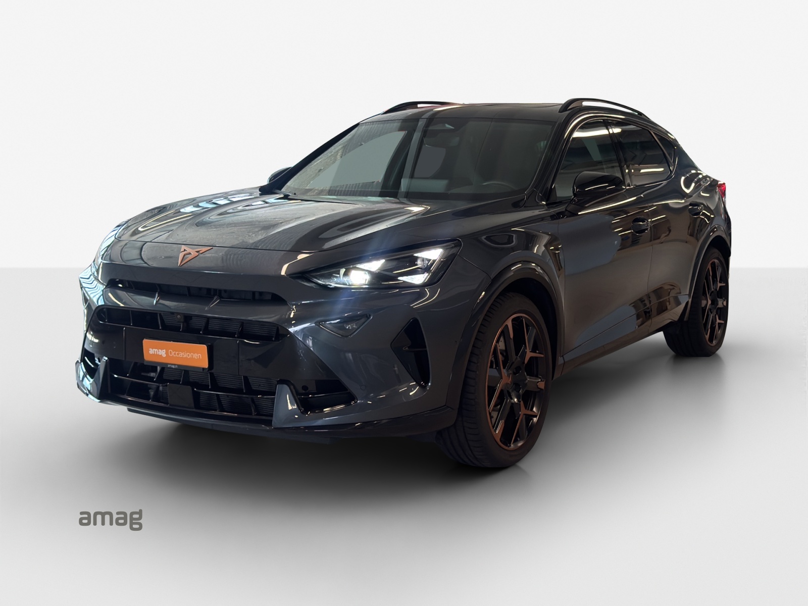 CUPRA Formentor 2.0TSI Black Symphony 4Drive DSG-image-0