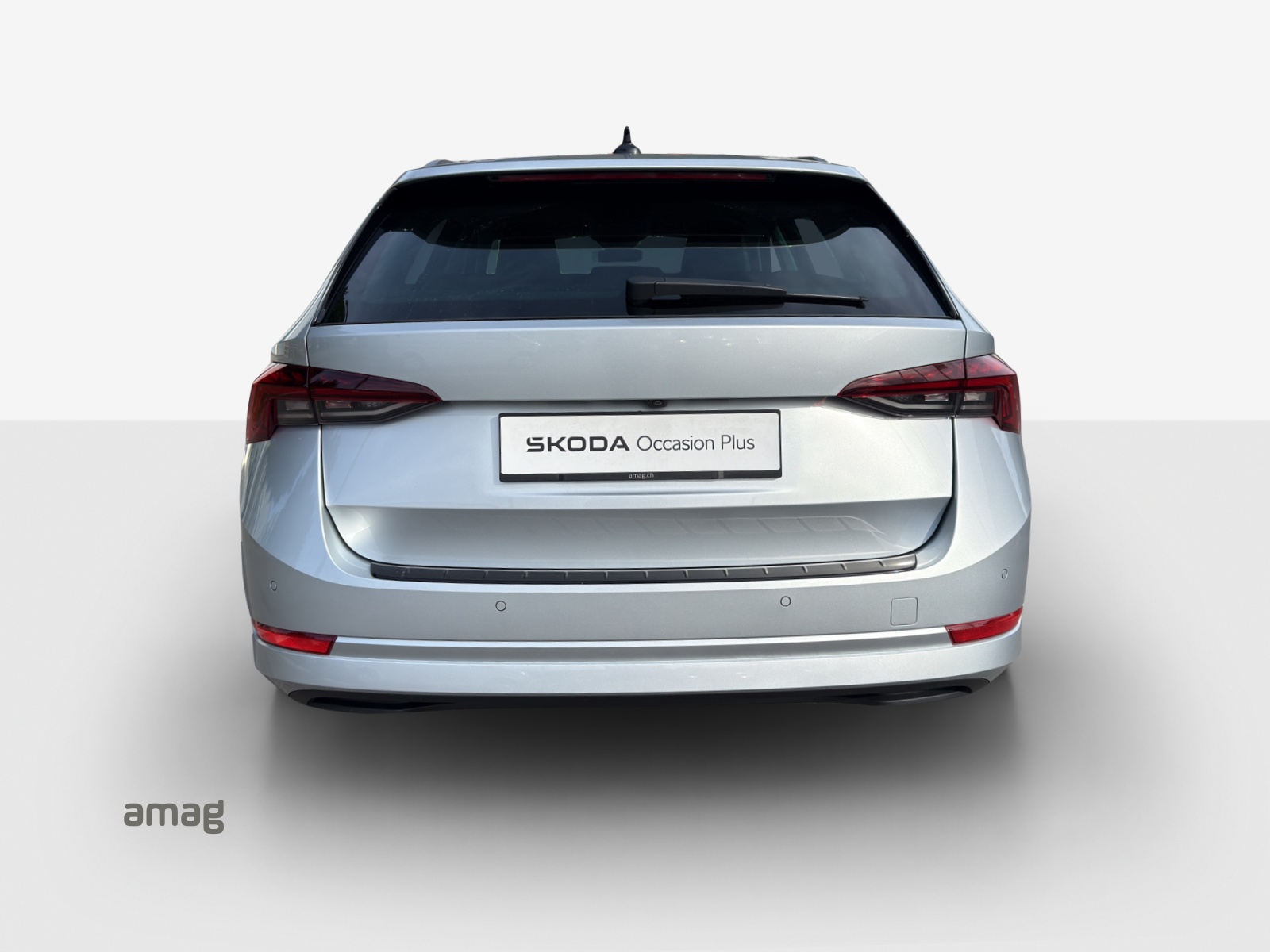 SKODA Octavia Combi 2.0 TDI DSG Ambition 4x4-image-3