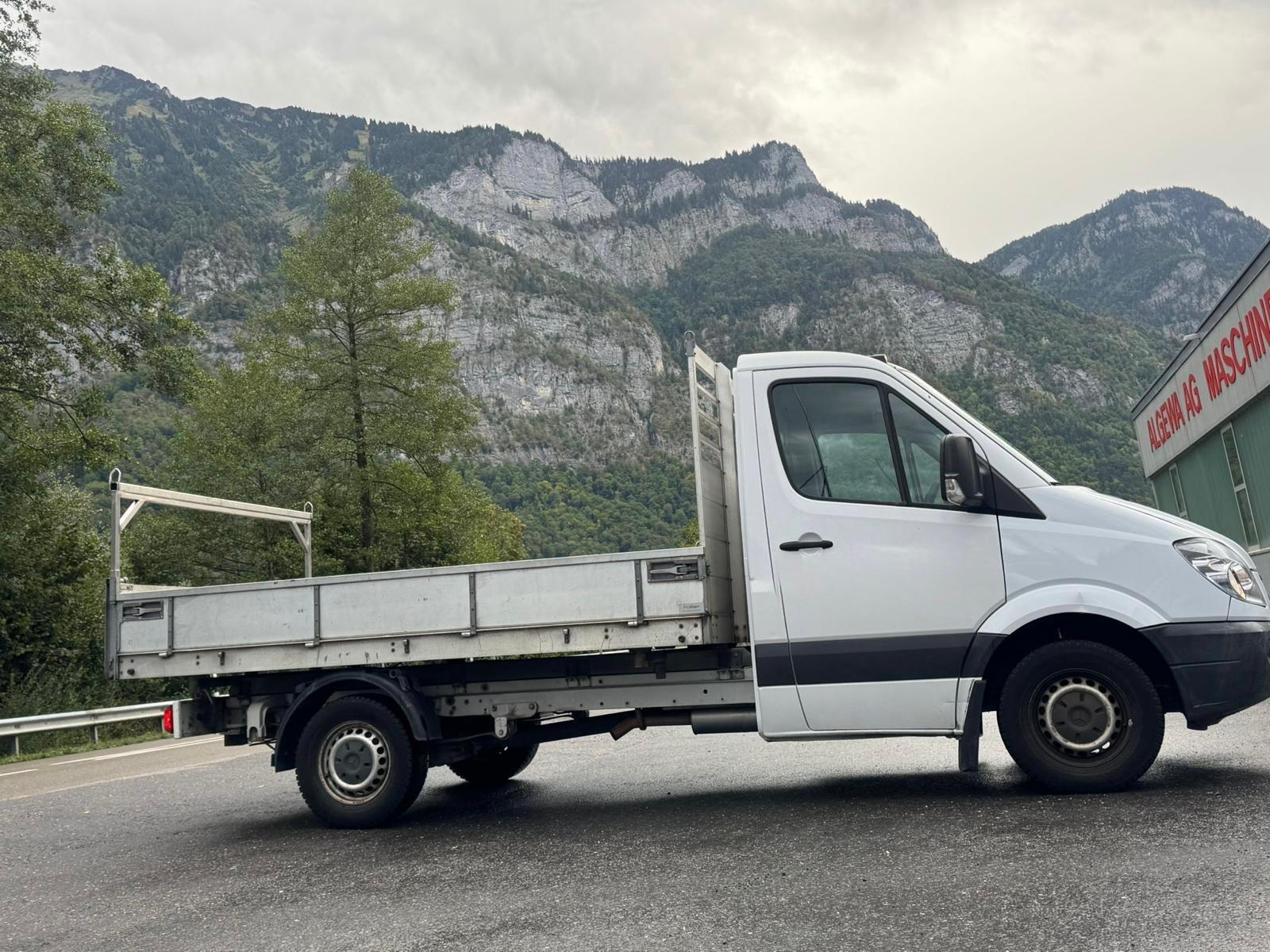 MERCEDES-BENZ Sprinter 313 CDI Standard-image-4
