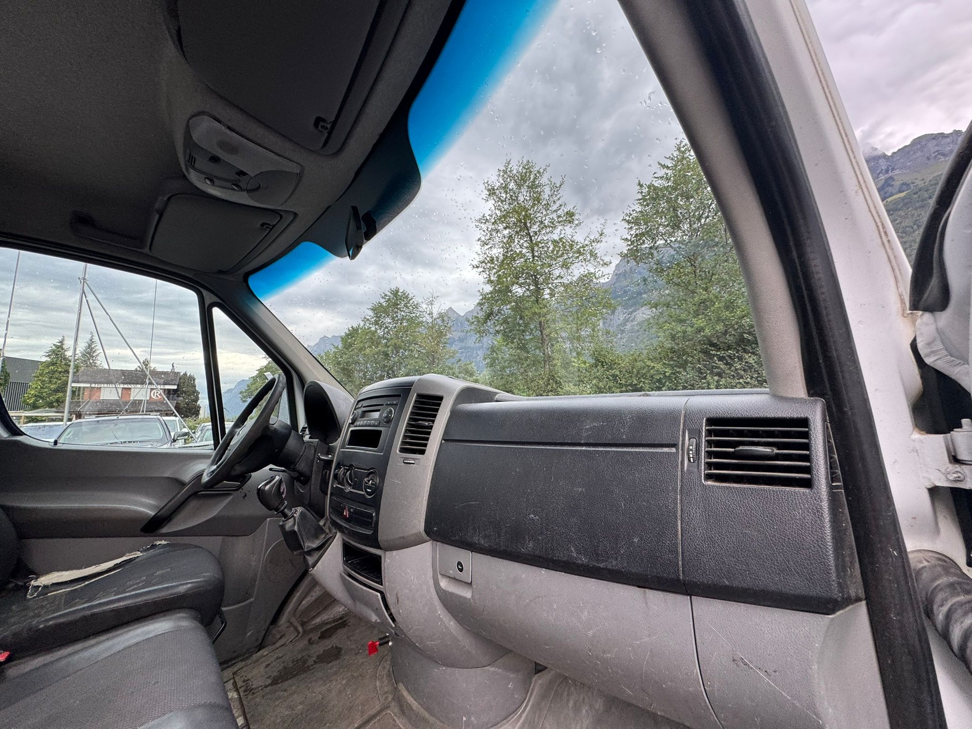 MERCEDES-BENZ Sprinter 313 CDI Standard-image-14