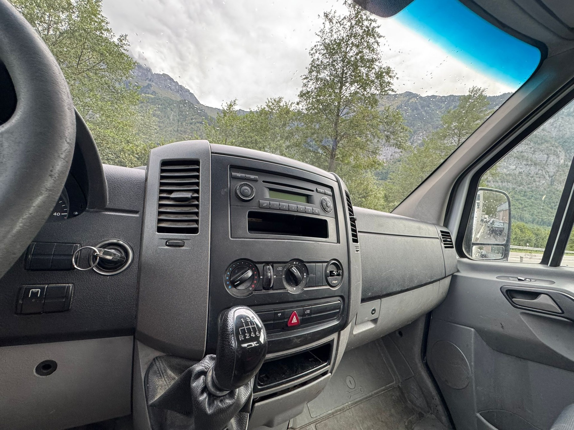 MERCEDES-BENZ Sprinter 313 CDI Standard-image-9