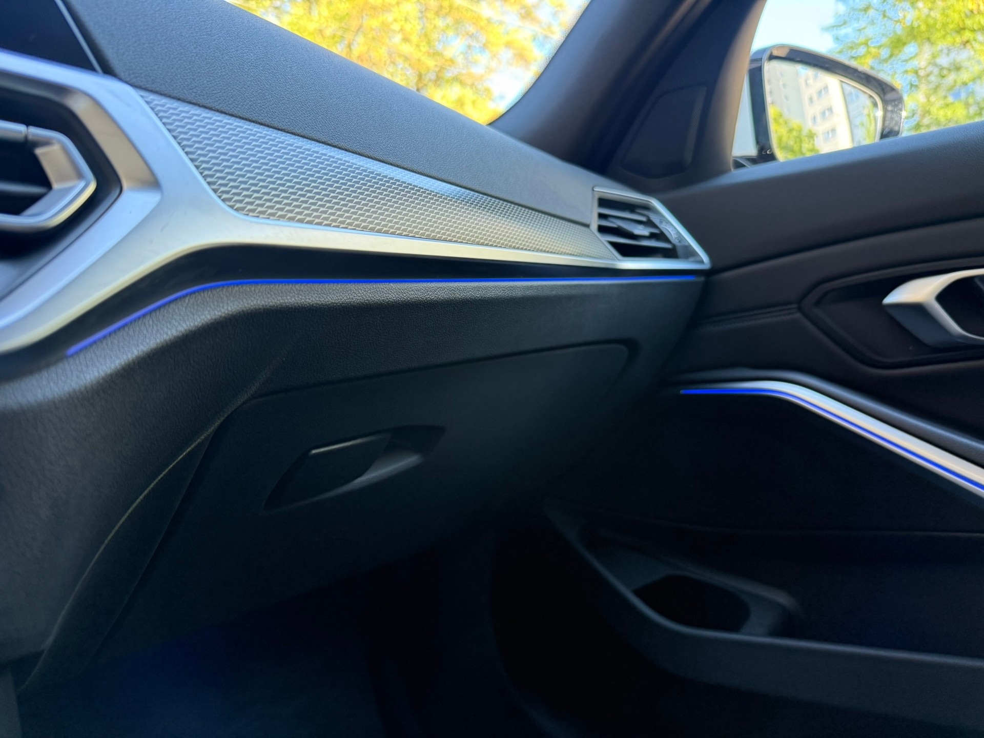 BMW 320d xDrive M Sport Touring-image-20