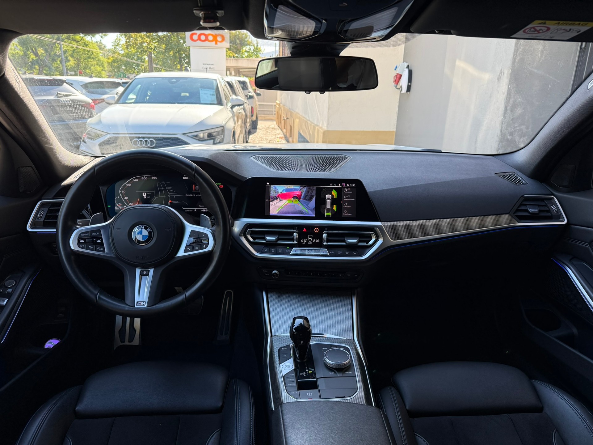 BMW 320d xDrive M Sport Touring-image-6