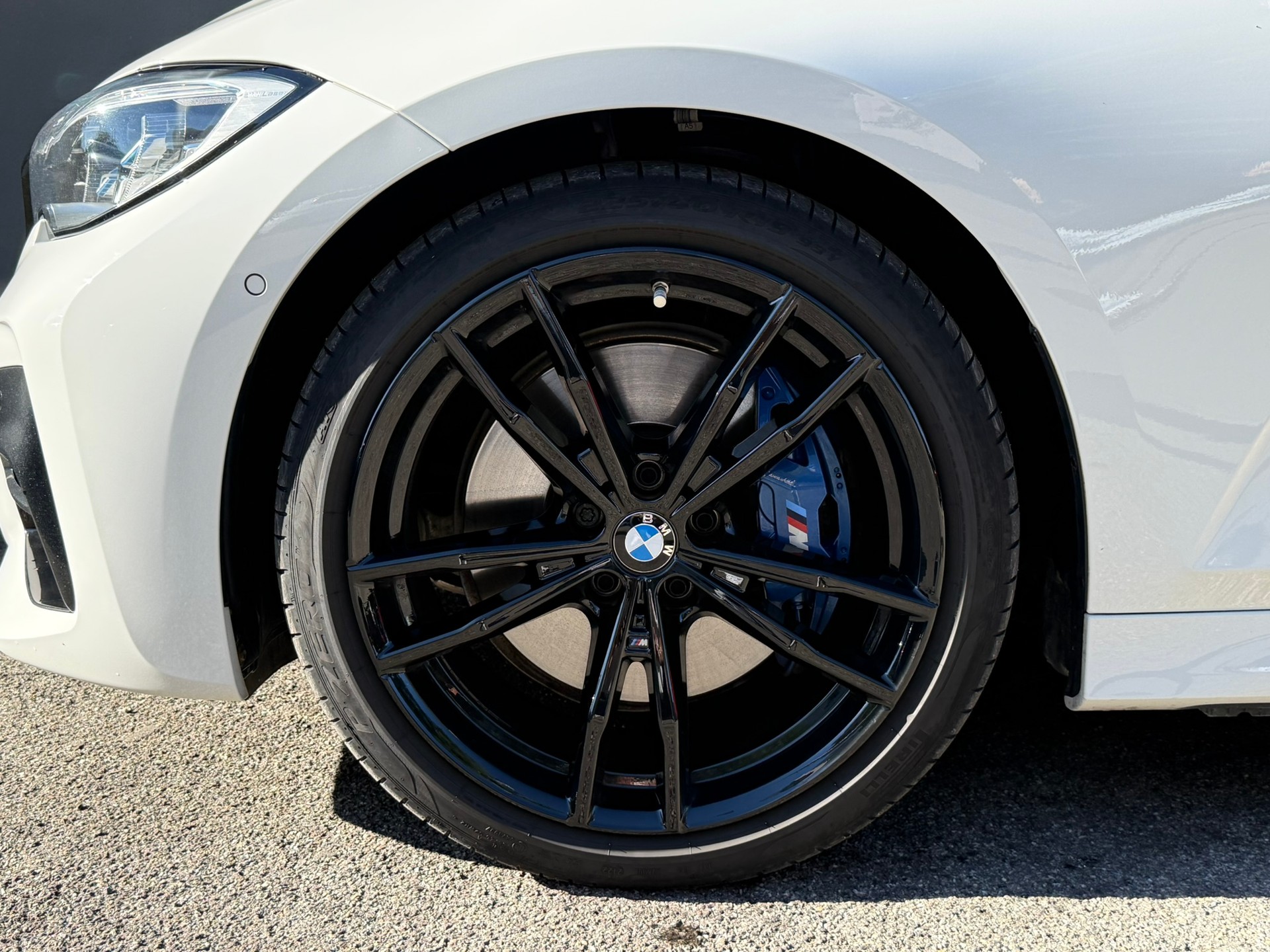 BMW 320d xDrive M Sport Touring-image-5