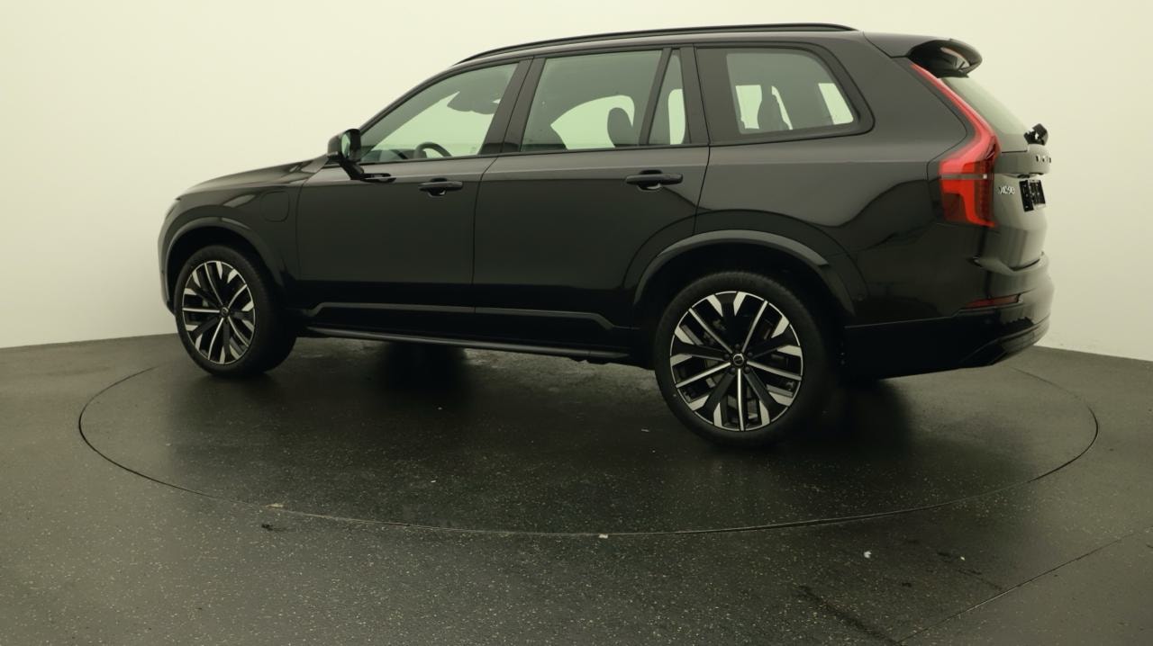 VOLVO XC90 T8 AWD PluginHybrid Ultra Dark Geartronic-image-2