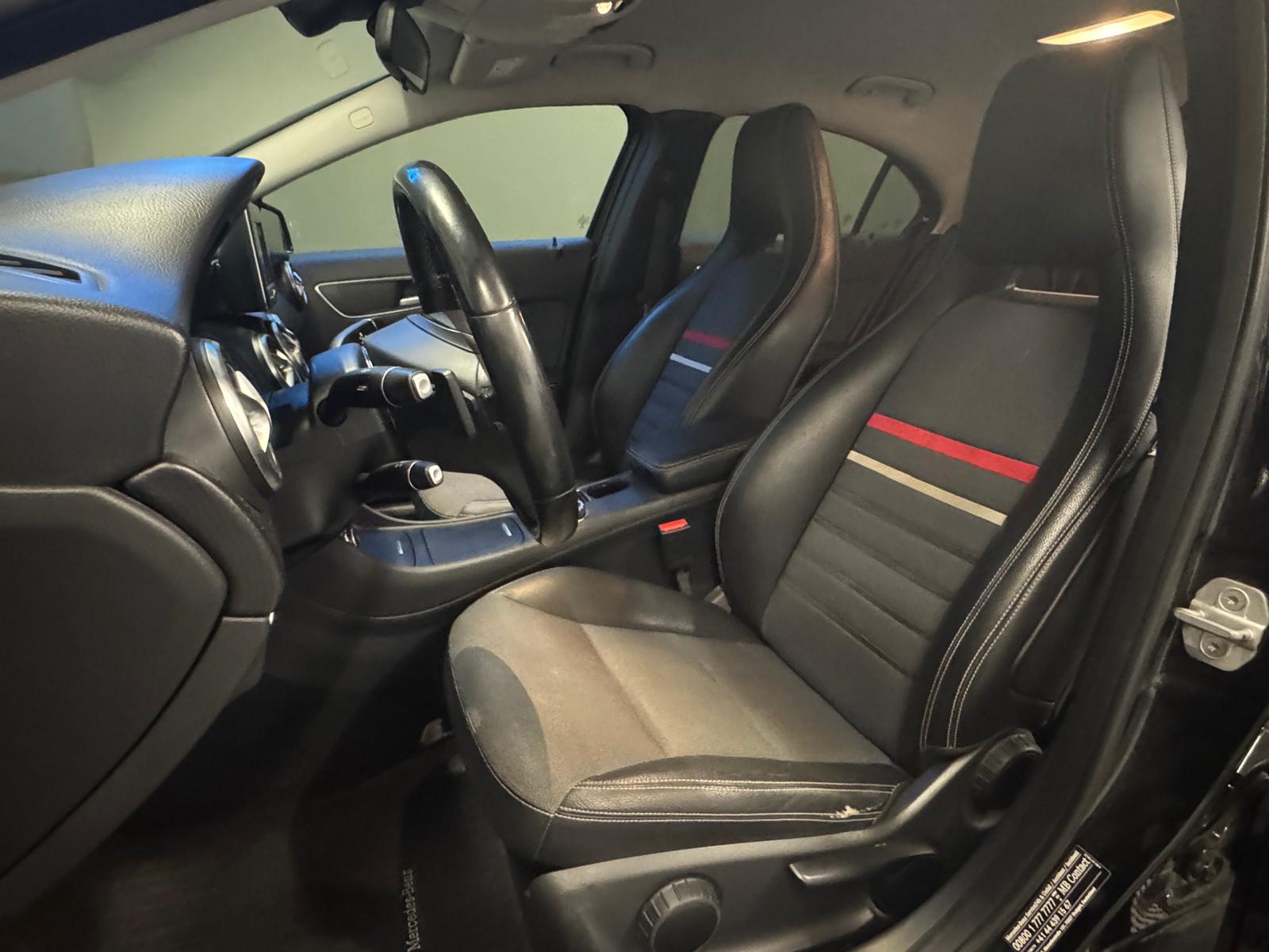 MERCEDES-BENZ A 180 Style 7G-DCT-image-9